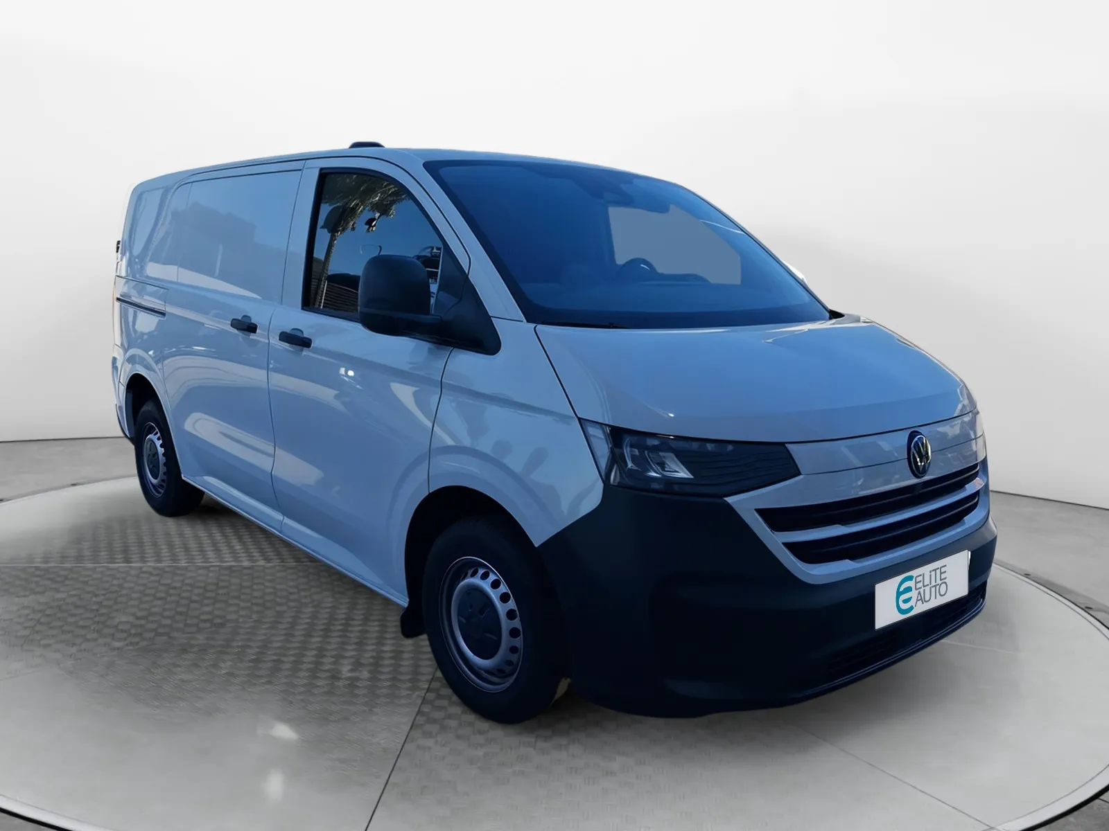 Acheter une volkswagen TRANSPORTER VAN L1H1 2.0 TDI 150 BVA8 d’occasion avec 10000km disponible immédiatement - photo 7