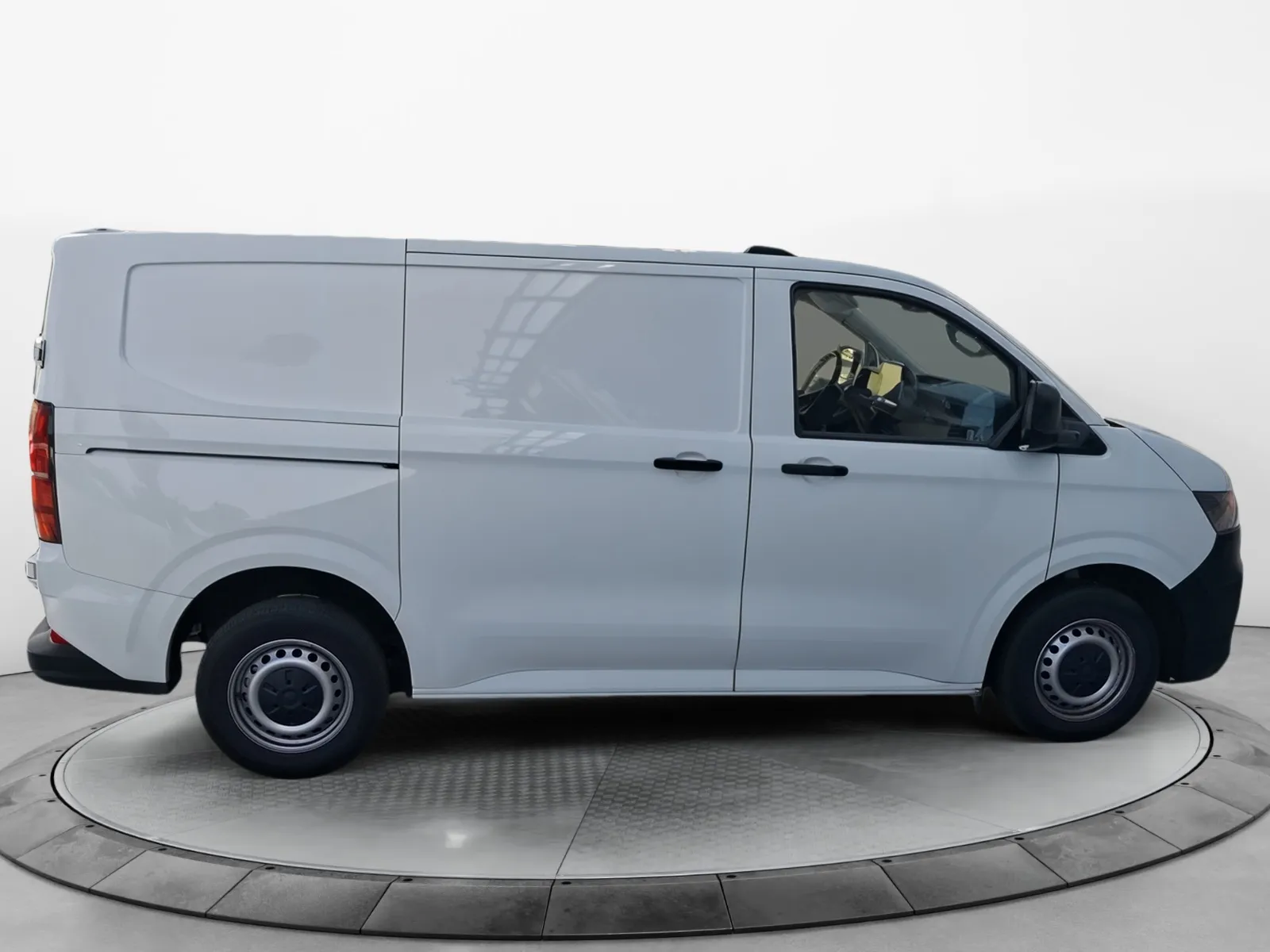 Acheter une volkswagen TRANSPORTER VAN L1H1 2.0 TDI 150 BVA8 d’occasion avec 10000km disponible immédiatement - photo 6