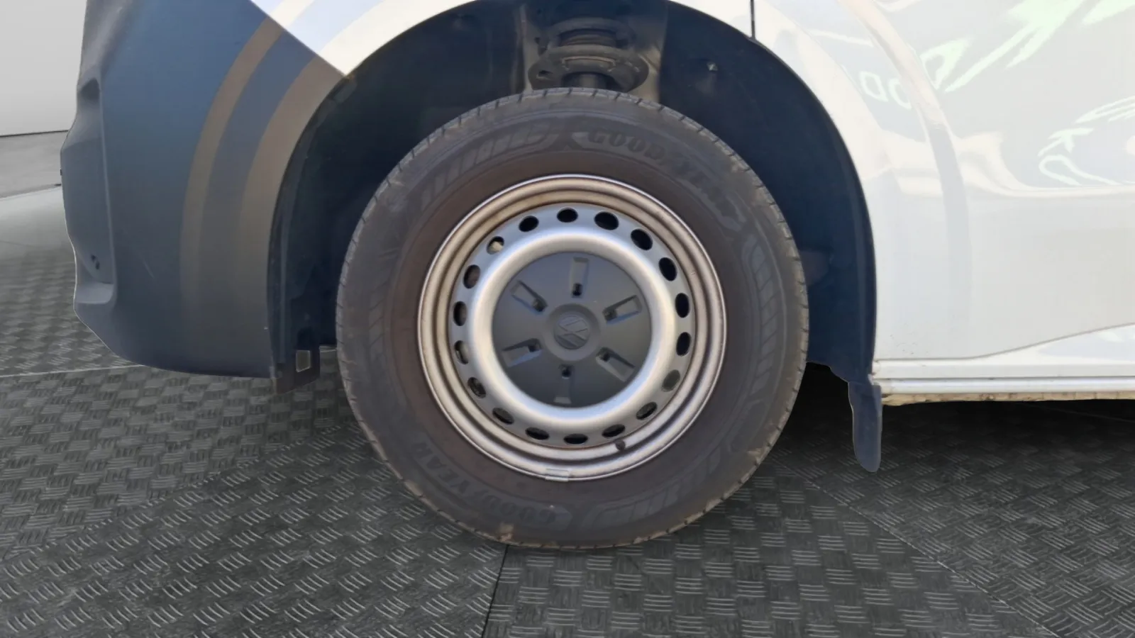 Acheter une volkswagen TRANSPORTER VAN L1H1 2.0 TDI 150 BVA8 d’occasion avec 10000km disponible immédiatement - photo 13
