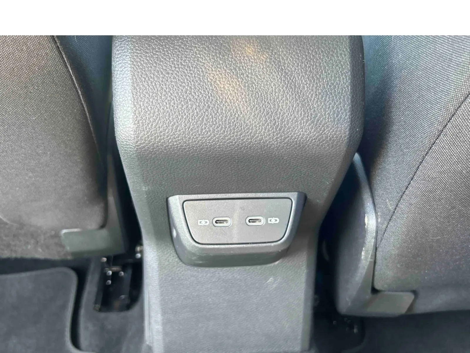 Acheter une volkswagen Polo 1.0 TSI 95 S&S BVM5 d’occasion avec 24000km disponible immédiatement - photo 23