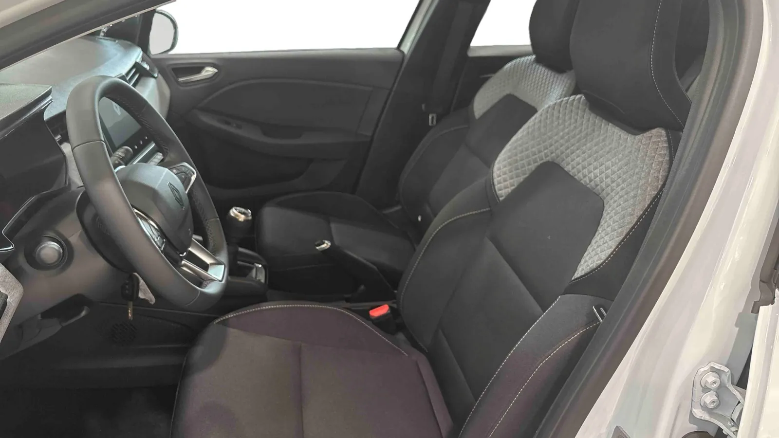 Acheter une renault Clio TCe 90 ch GSR2 d’occasion avec 10km disponible immédiatement - photo 11