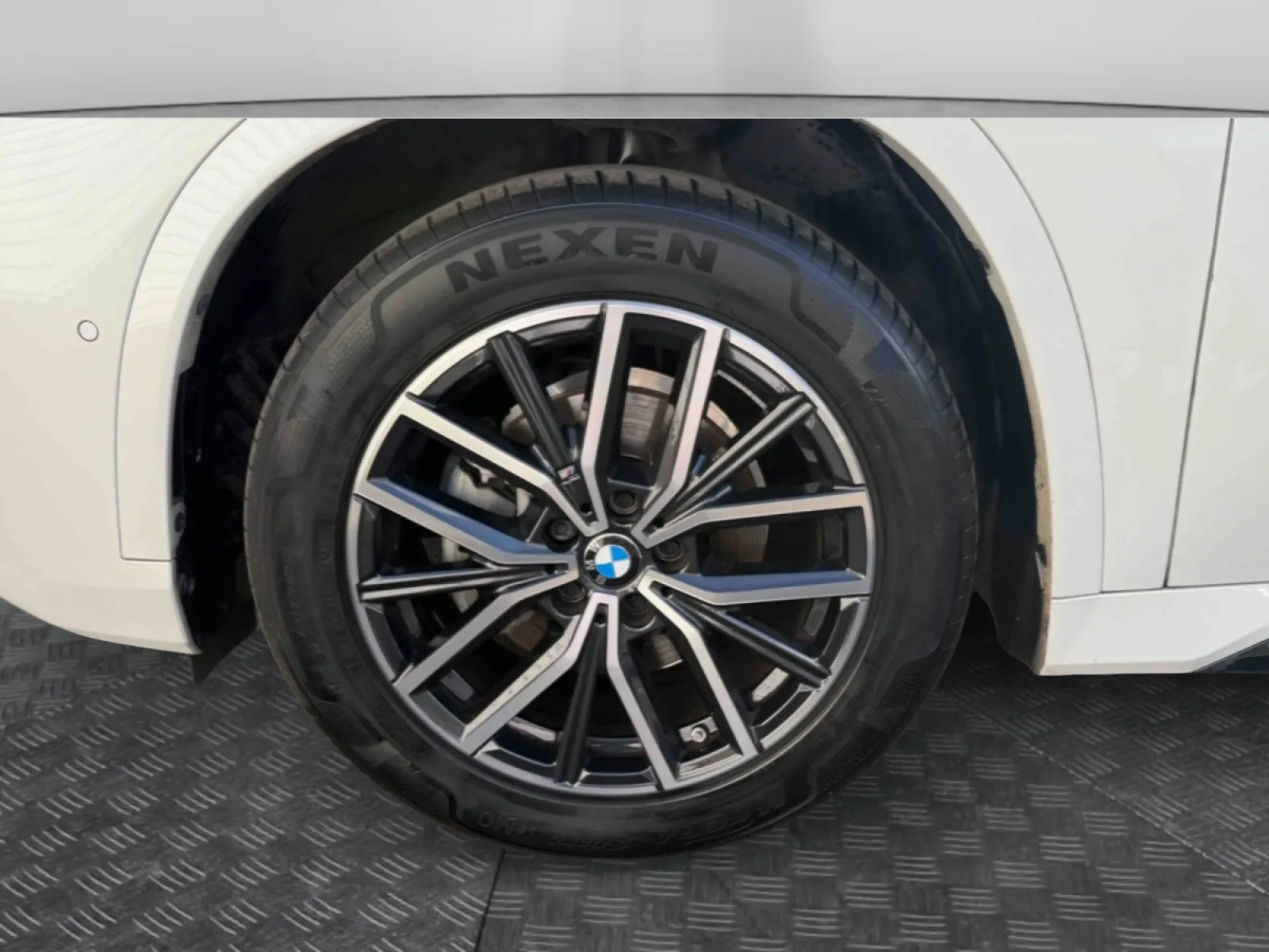BMW X1 U11 M Sport - photo 14