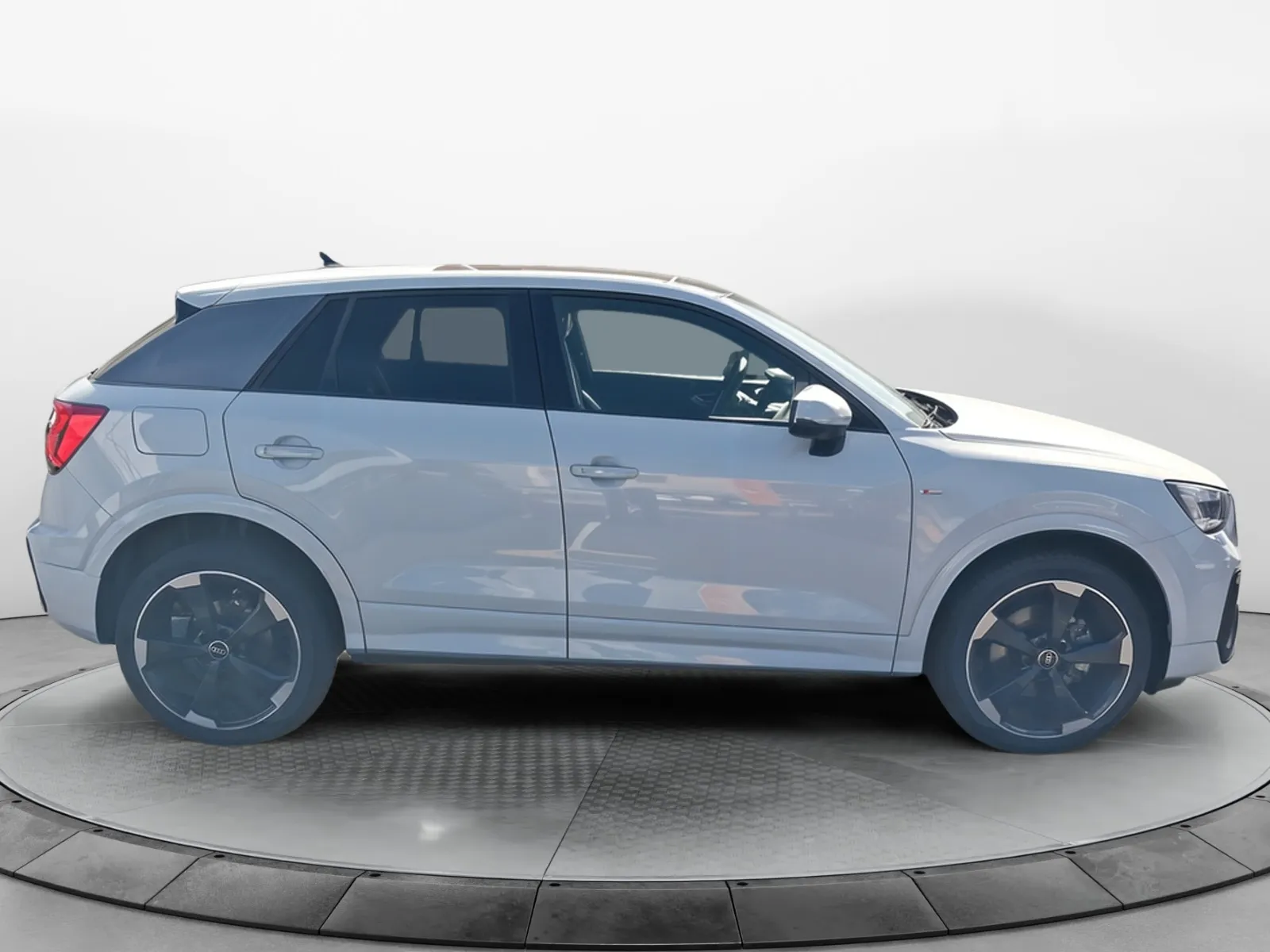 Acheter une audi Q2 35 TFSI 150 S tronic 7 d’occasion avec 38510km disponible immédiatement - photo 2