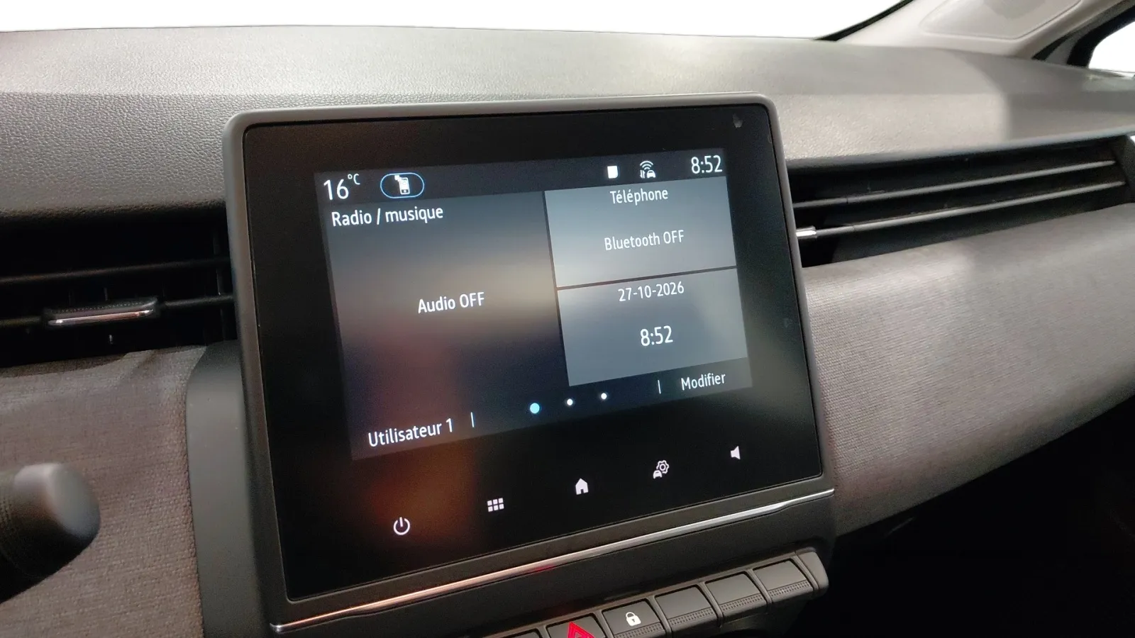Acheter une renault Clio E-Tech full hybrid 145 ch GSR2 d’occasion avec 16425km disponible immédiatement - photo 16