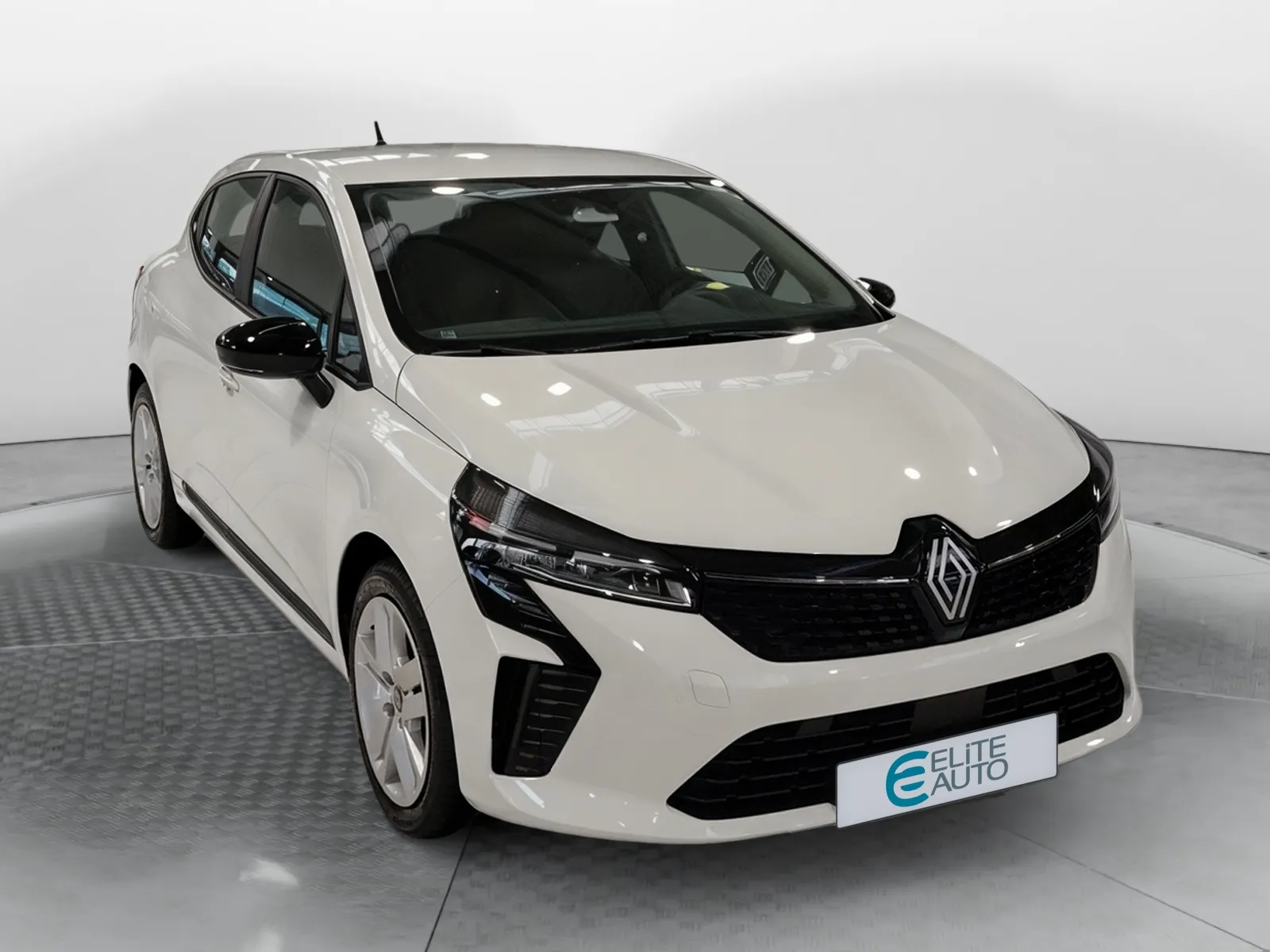 Acheter une renault Clio E-Tech full hybrid 145 ch GSR2 d’occasion avec 16425km disponible immédiatement - photo 7