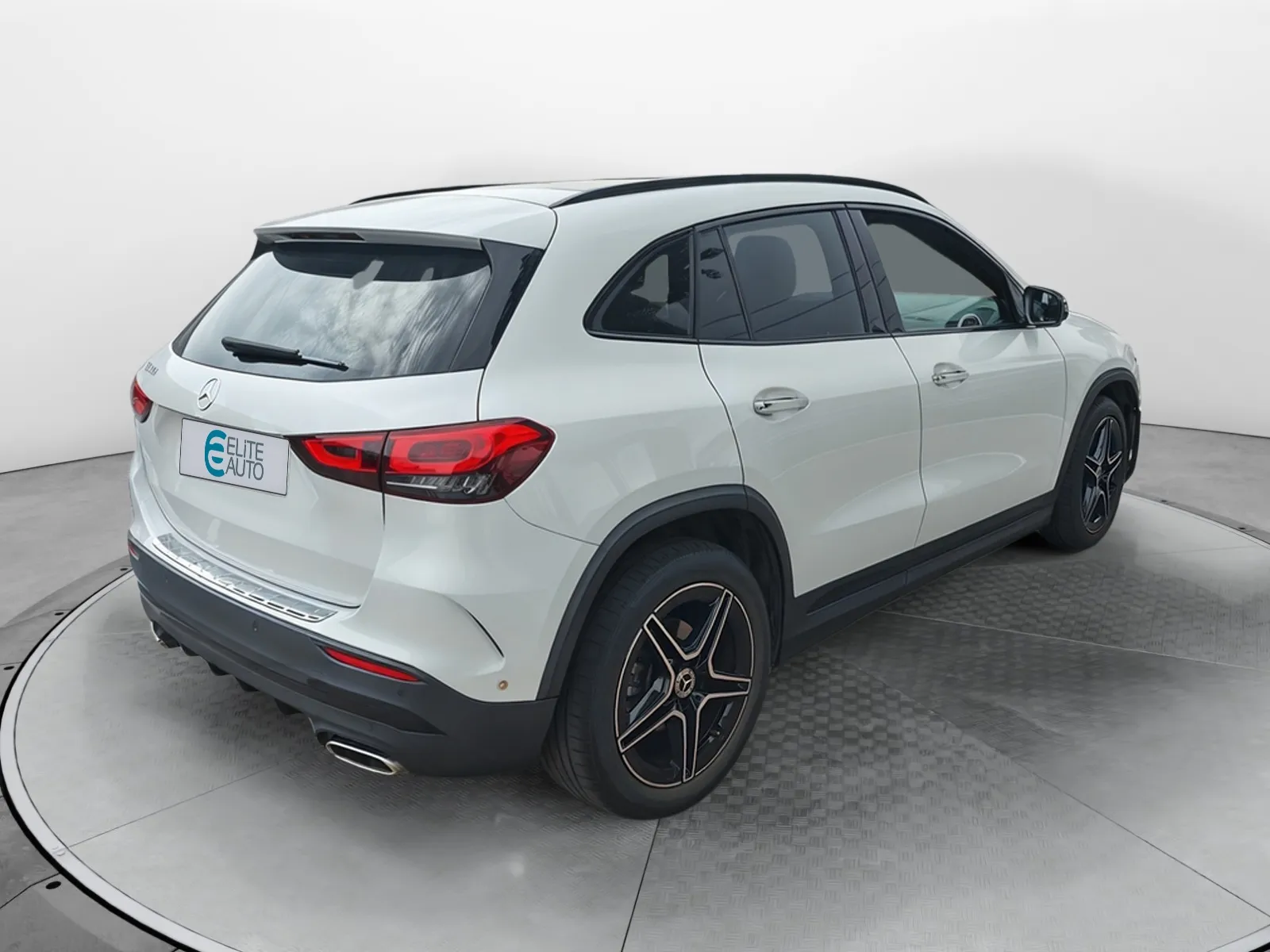 Acheter une mercedes GLA 200 d 8G-DCT d’occasion avec 48616km disponible immédiatement - photo 5