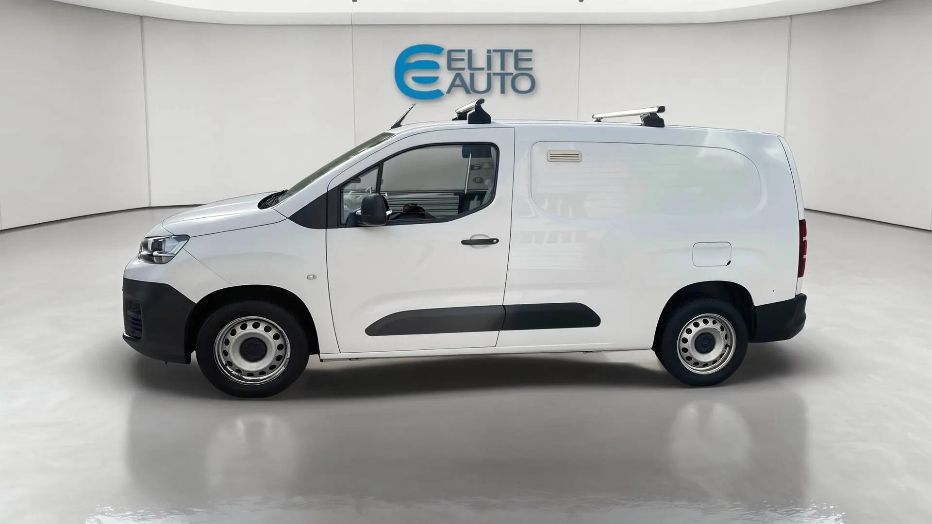 Acheter une citroen BERLINGO VAN XL 950 BLUEHDI 100 S&S BVM5 d’occasion avec 116770km disponible immédiatement - photo 4