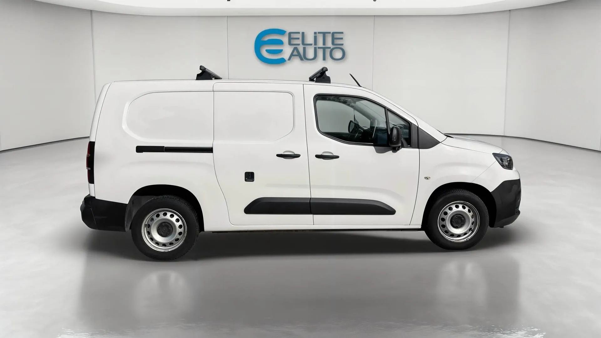 Acheter une citroen BERLINGO VAN XL 950 BLUEHDI 100 S&S BVM5 d’occasion avec 116770km disponible immédiatement - photo 2