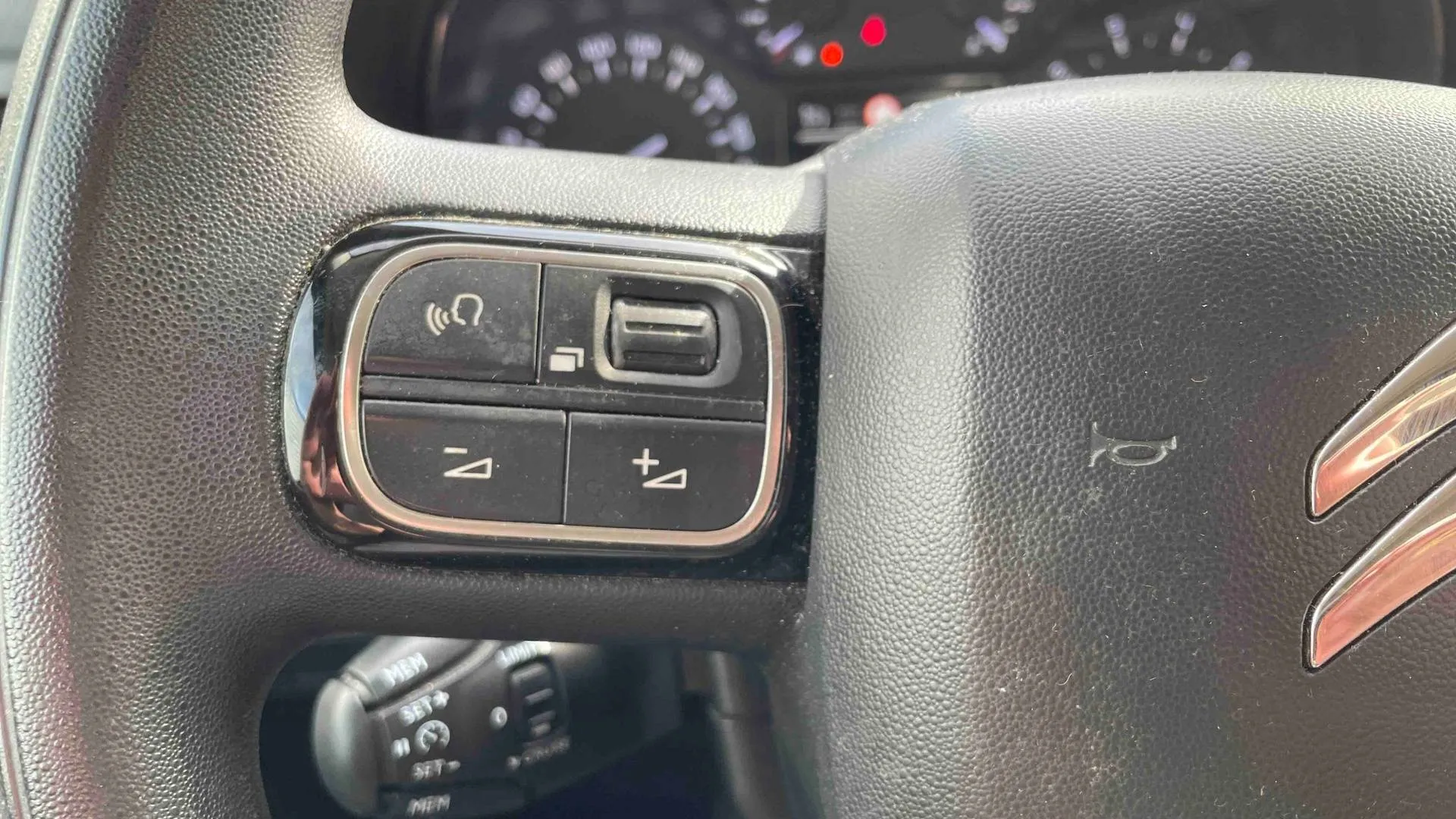 Acheter une citroen BERLINGO VAN XL 950 BLUEHDI 100 S&S BVM5 d’occasion avec 116770km disponible immédiatement - photo 21