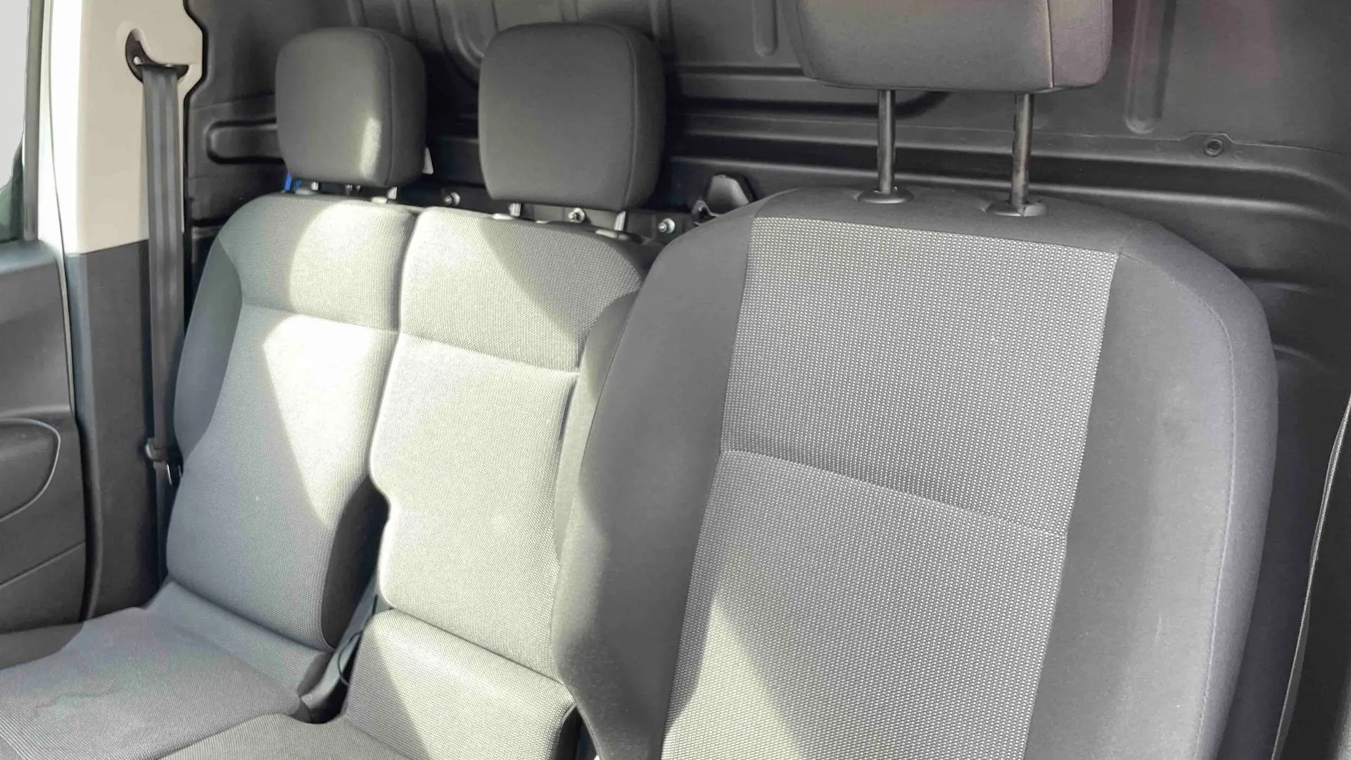 Acheter une citroen BERLINGO VAN XL 950 BLUEHDI 100 S&S BVM5 d’occasion avec 116770km disponible immédiatement - photo 12