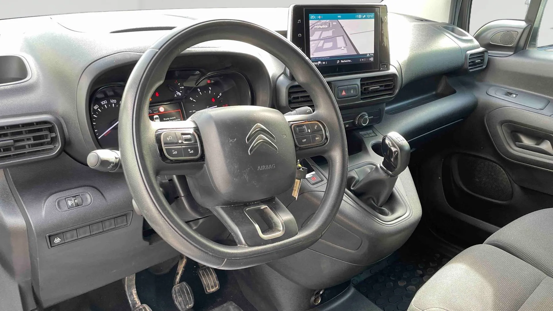 Acheter une citroen BERLINGO VAN XL 950 BLUEHDI 100 S&S BVM5 d’occasion avec 116770km disponible immédiatement - photo 9