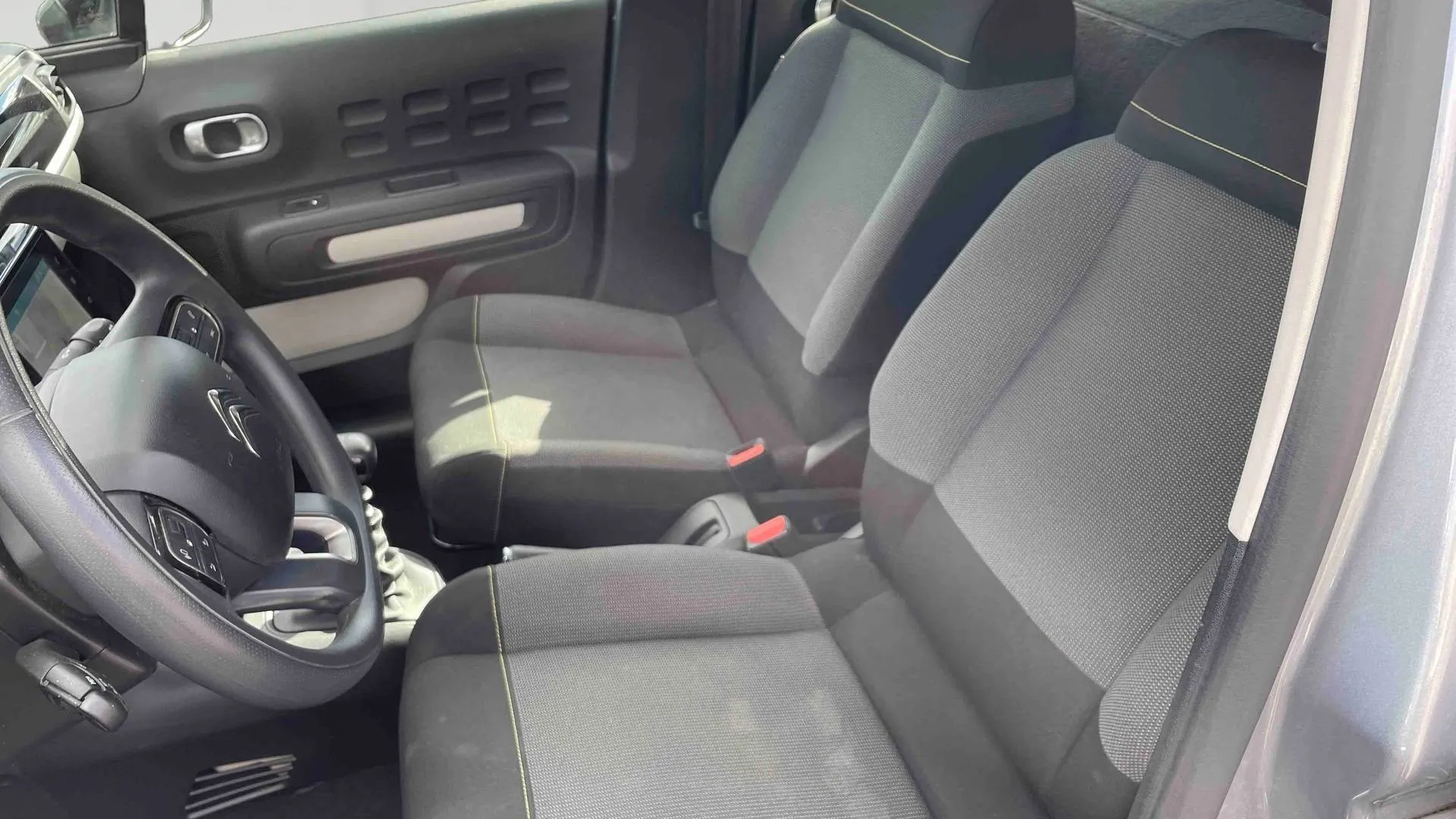 Acheter une citroen C3 SOCIETE BLUEHDI 100 S&S BVM6 d’occasion avec 96886km disponible immédiatement - photo 11