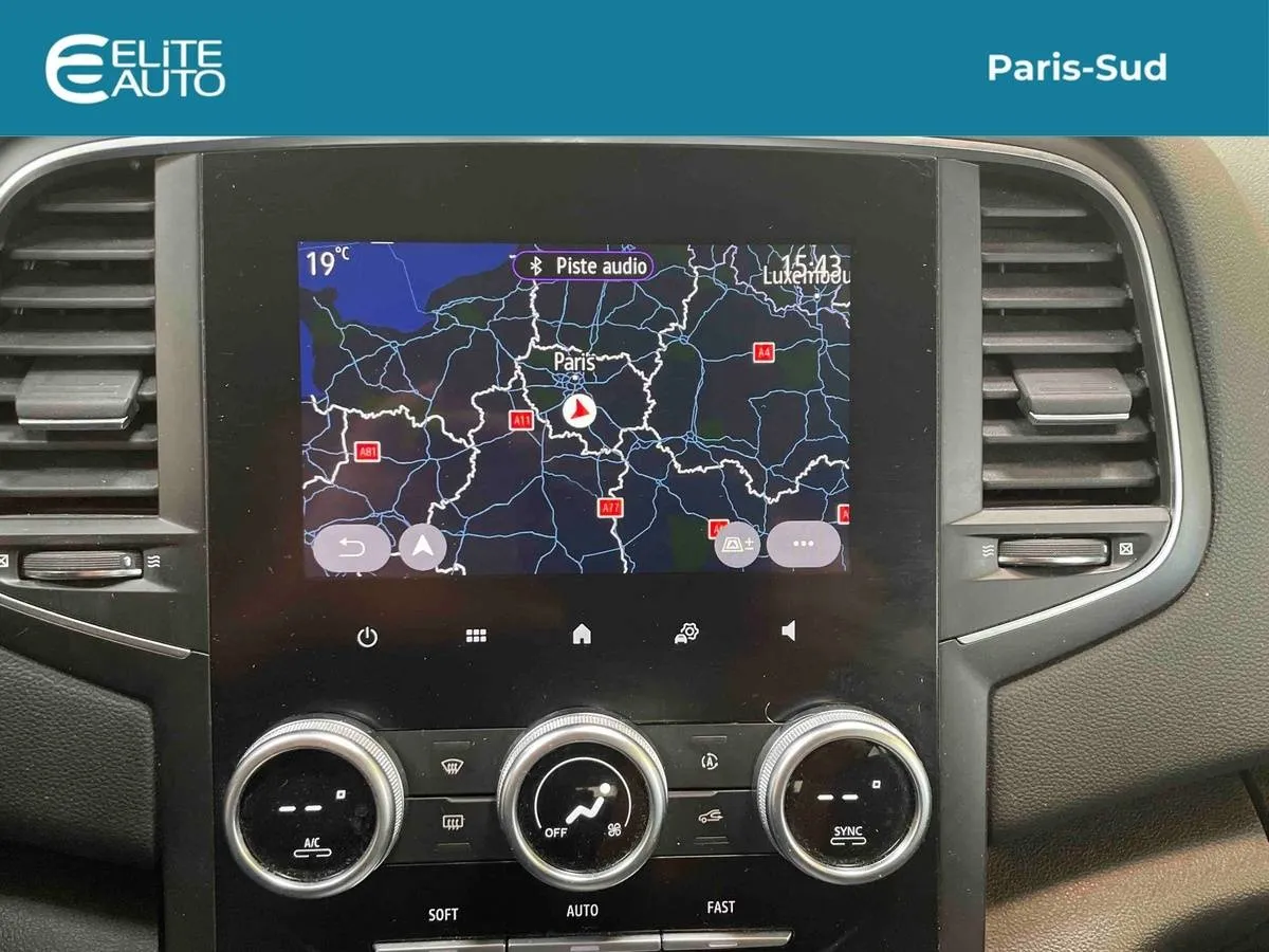 Acheter une renault Megane IV Estate Blue dCi 115 EDC d’occasion avec 77669km disponible immédiatement - photo 20