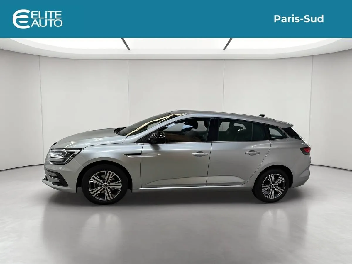 Acheter une renault Megane IV Estate Blue dCi 115 EDC d’occasion avec 77669km disponible immédiatement - photo 4