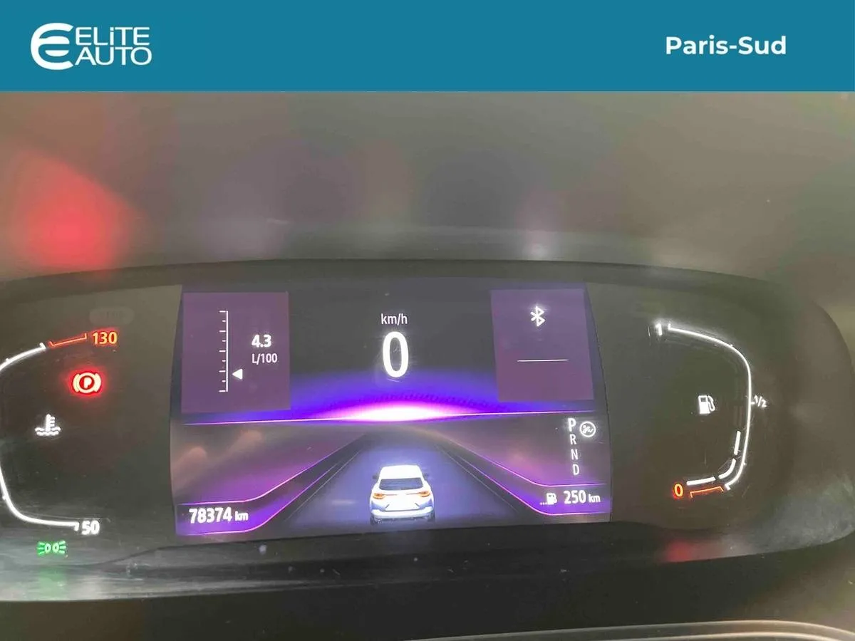 Acheter une renault Megane IV Estate Blue dCi 115 EDC d’occasion avec 77669km disponible immédiatement - photo 18