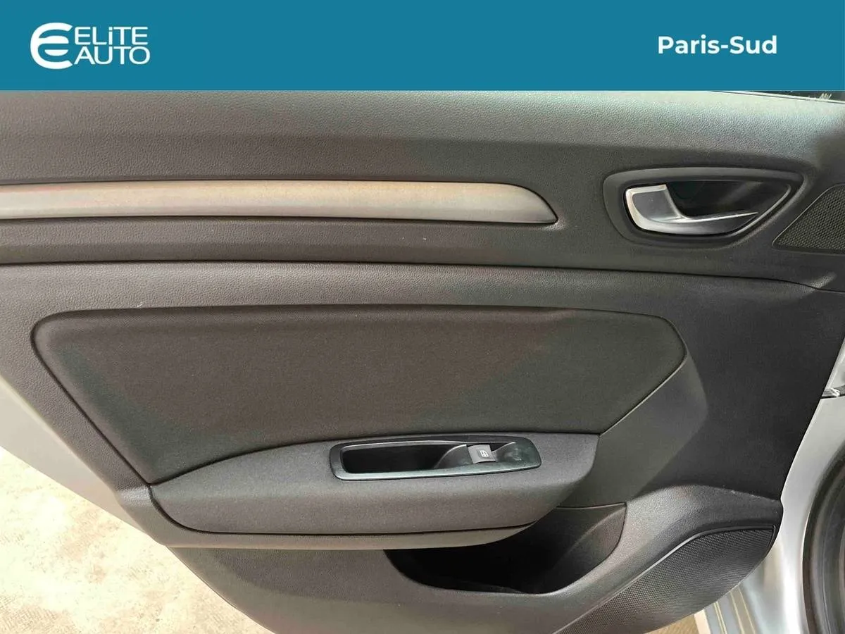 Acheter une renault Megane IV Estate Blue dCi 115 EDC d’occasion avec 77669km disponible immédiatement - photo 28