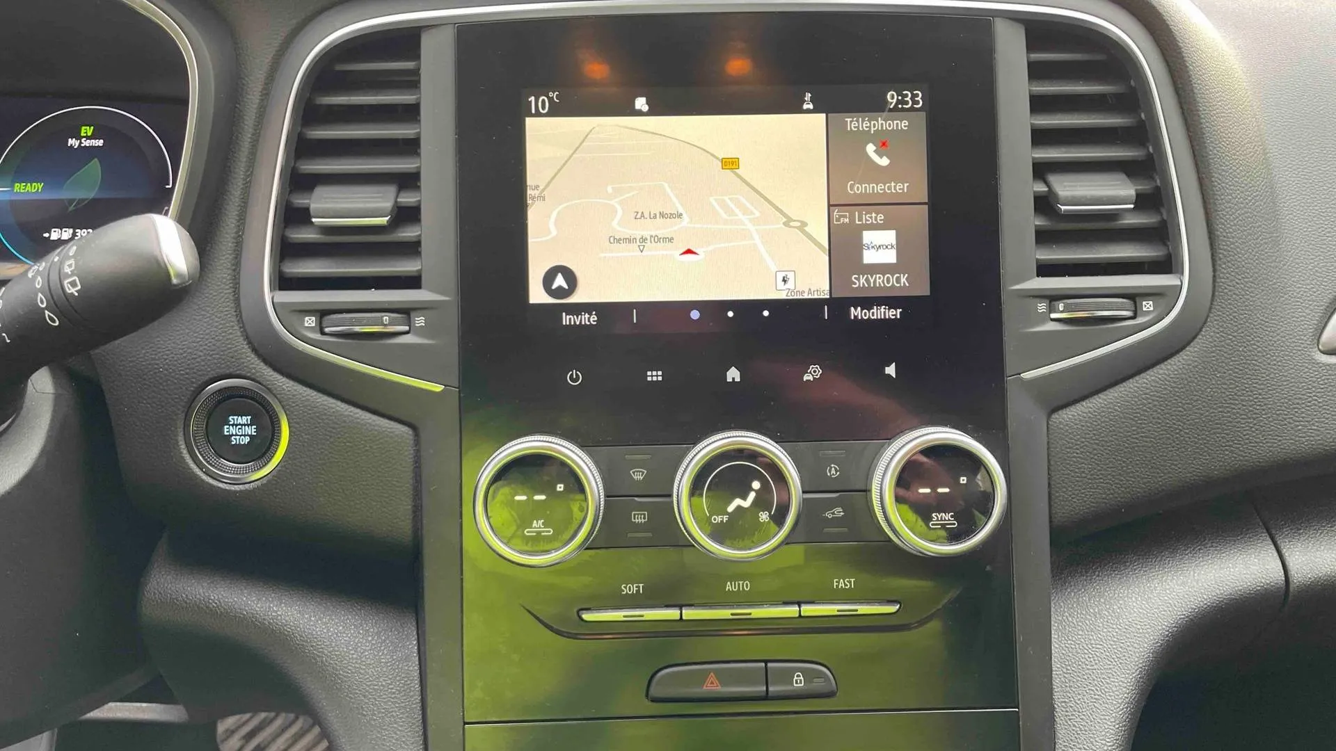 Acheter une renault Mégane IV Estate E-TECH Plug-In Hybride 160 d’occasion avec 89149km disponible immédiatement - photo 18