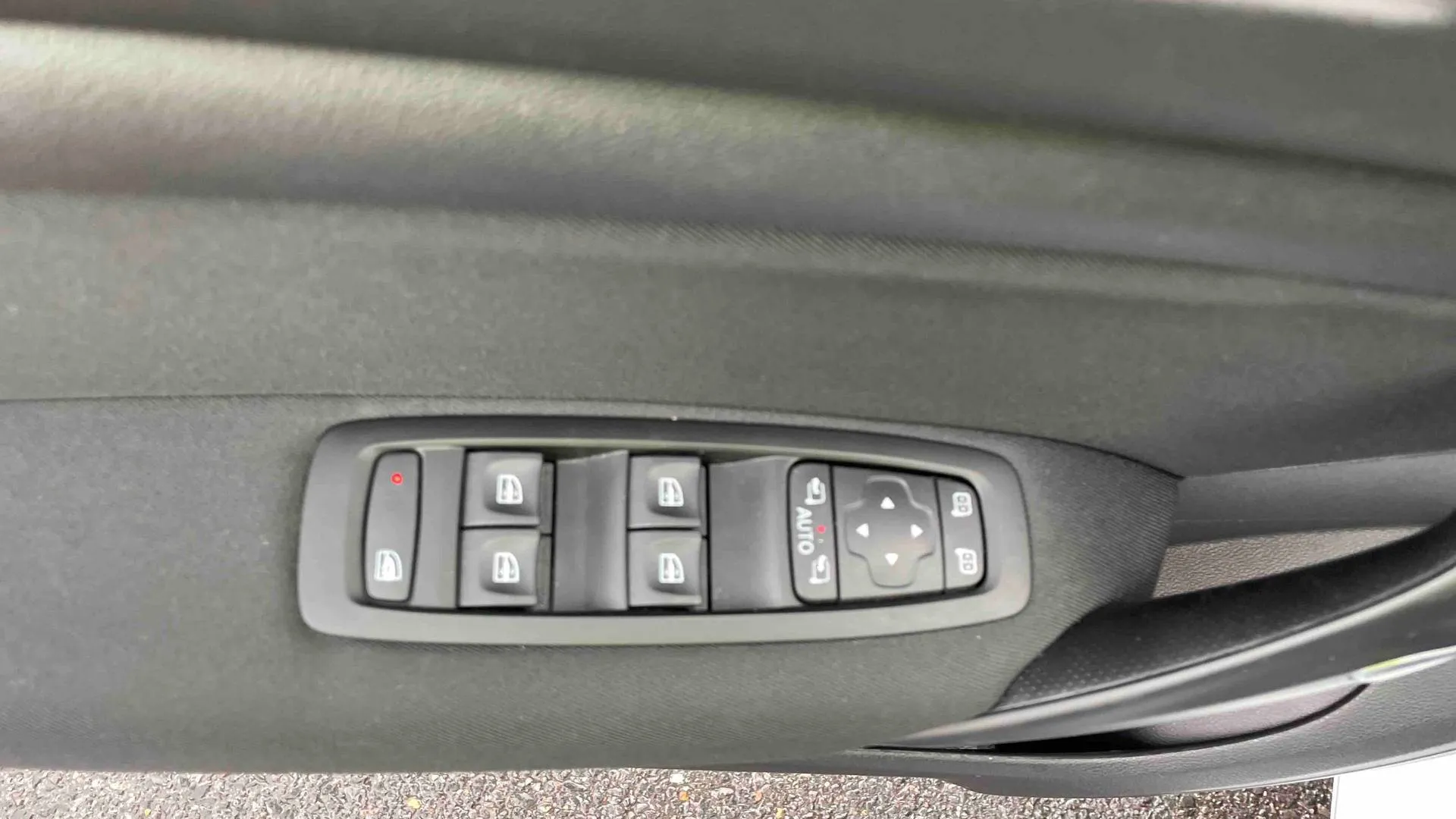 Acheter une renault Mégane IV Estate E-TECH Plug-In Hybride 160 d’occasion avec 89149km disponible immédiatement - photo 29