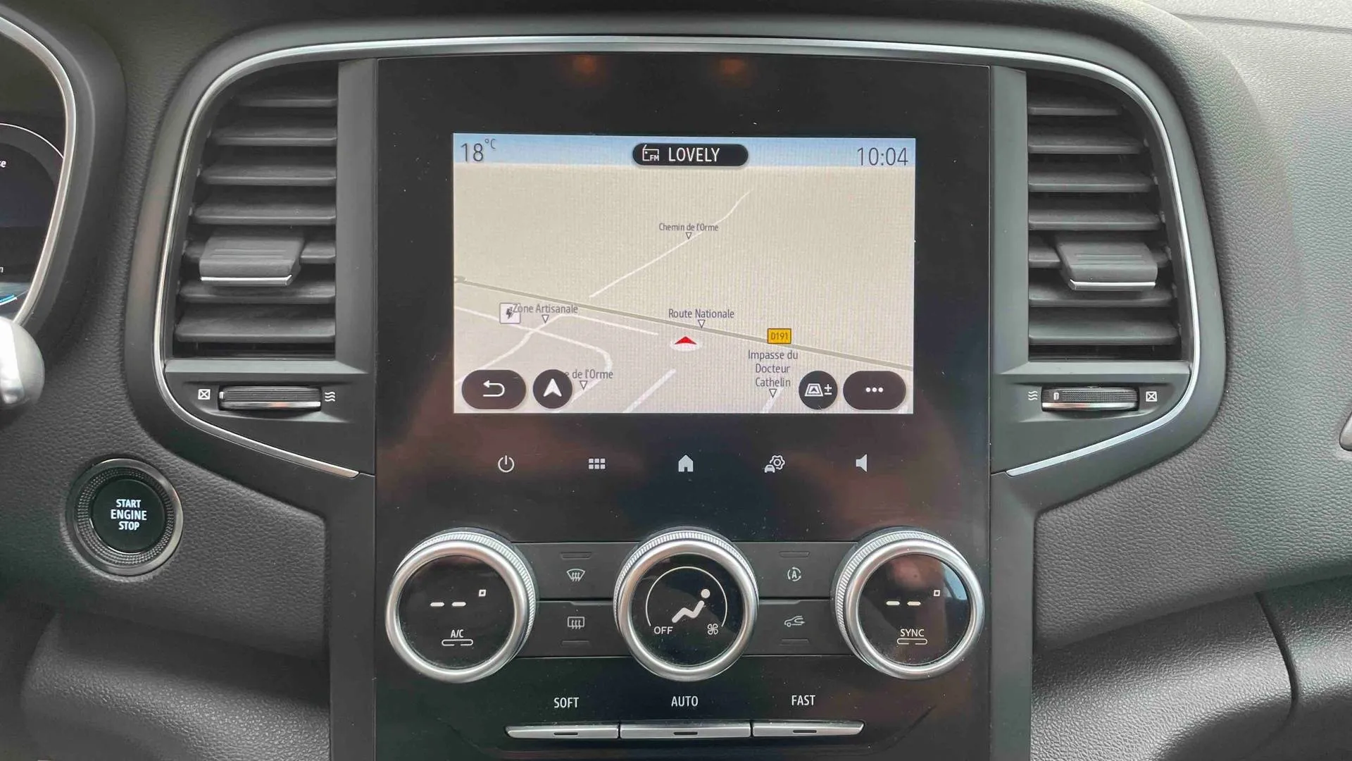 Acheter une renault Mégane IV Berline E-TECH Plug-In Hybride 160 - 21N d’occasion avec 31033km disponible immédiatement - photo 20
