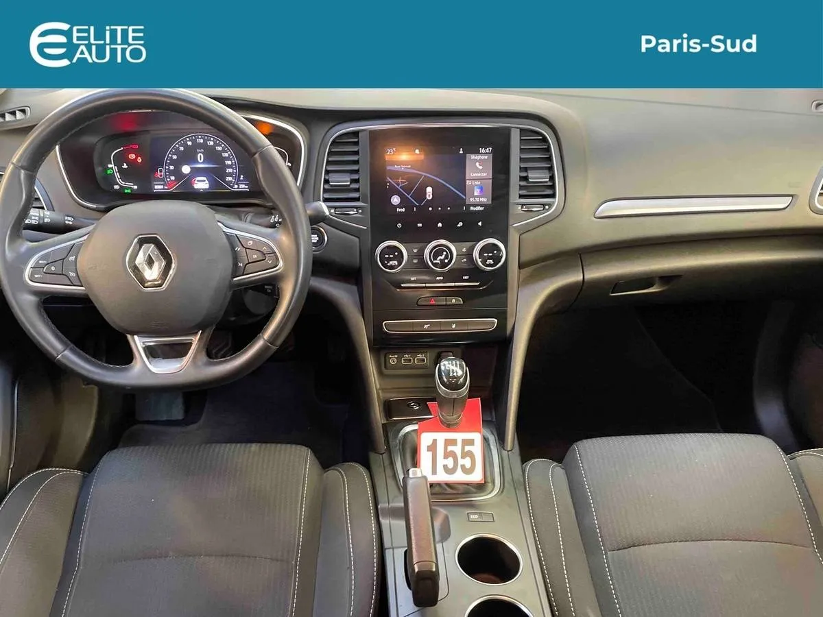 Acheter une renault Mégane IV Berline Blue dCi 115 - 20 d’occasion avec 80797km disponible immédiatement - photo 9