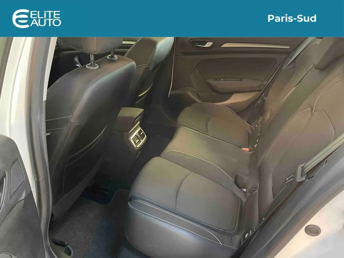 Acheter une renault Mégane IV Berline Blue dCi 115 - 20 d’occasion avec 80797km disponible immédiatement - photo 12
