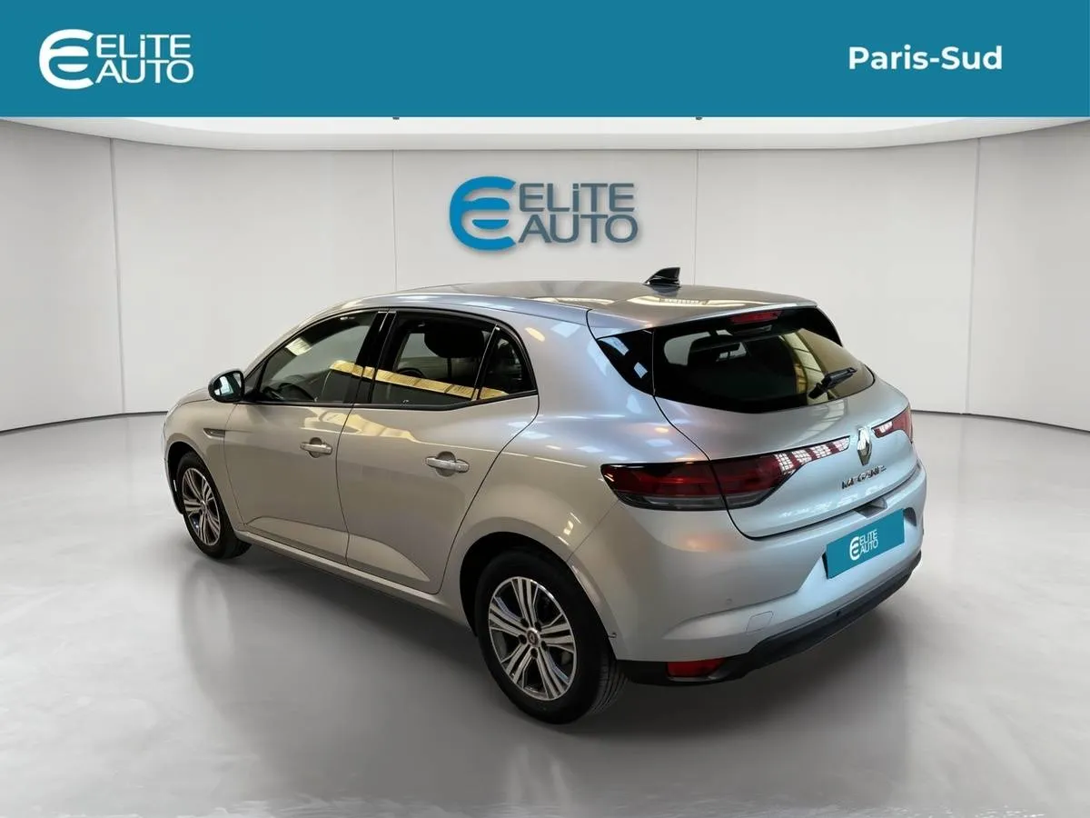 Acheter une renault Megane IV Berline Blue dCi 115 EDC d’occasion avec 80604km disponible immédiatement - photo 8