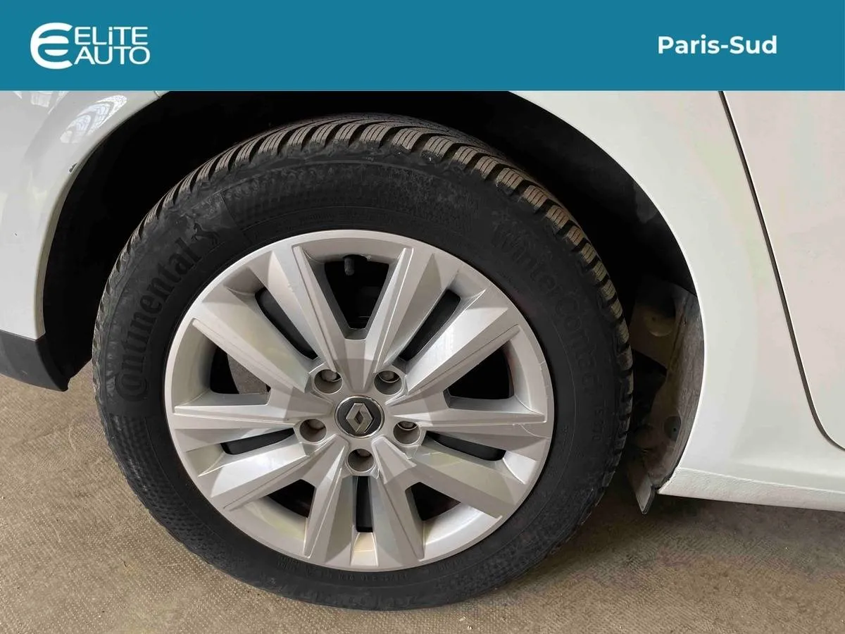 Acheter une renault Mégane IV Berline Blue dCi 115 - 20 d’occasion avec 80797km disponible immédiatement - photo 23