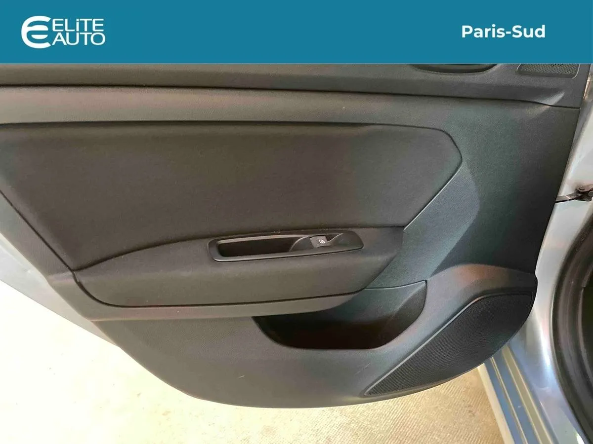 Acheter une renault Megane IV Berline Blue dCi 115 EDC d’occasion avec 80604km disponible immédiatement - photo 30