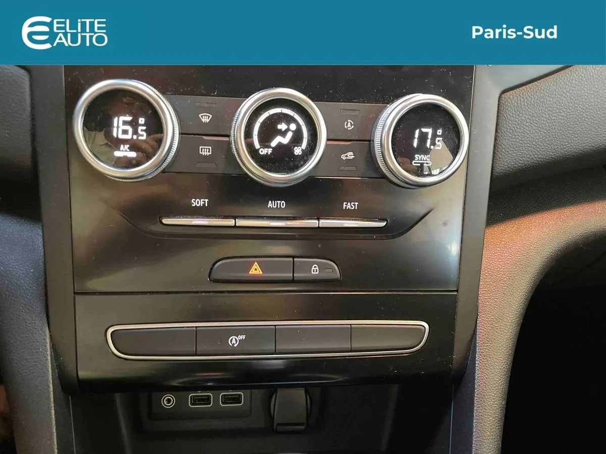 Acheter une renault Megane IV Berline Blue dCi 115 EDC d’occasion avec 80604km disponible immédiatement - photo 21