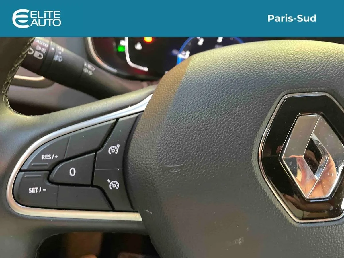 Acheter une renault Megane IV Berline Blue dCi 115 EDC d’occasion avec 80604km disponible immédiatement - photo 23