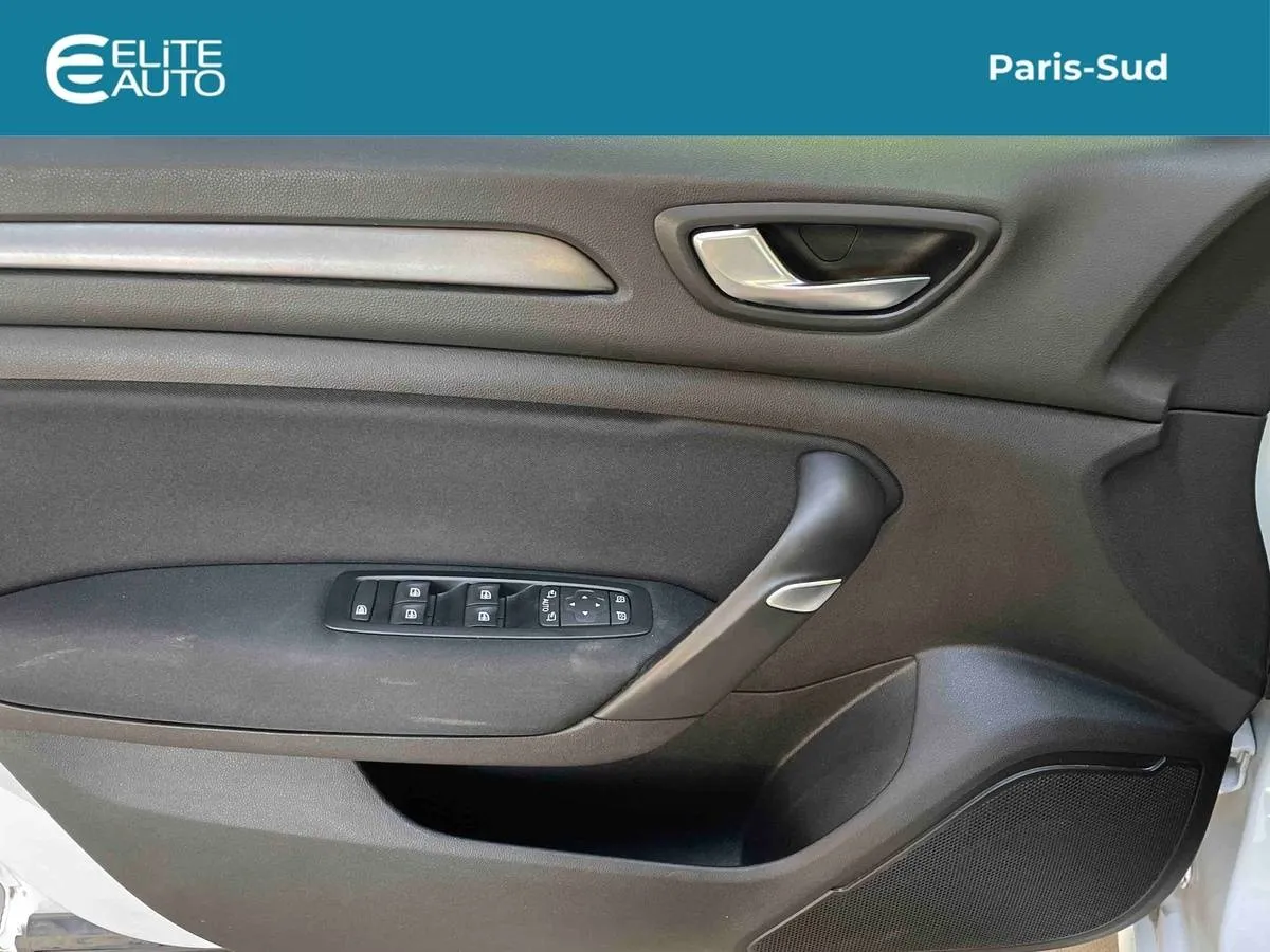 Acheter une renault Mégane IV Berline Blue dCi 115 - 20 d’occasion avec 80797km disponible immédiatement - photo 17