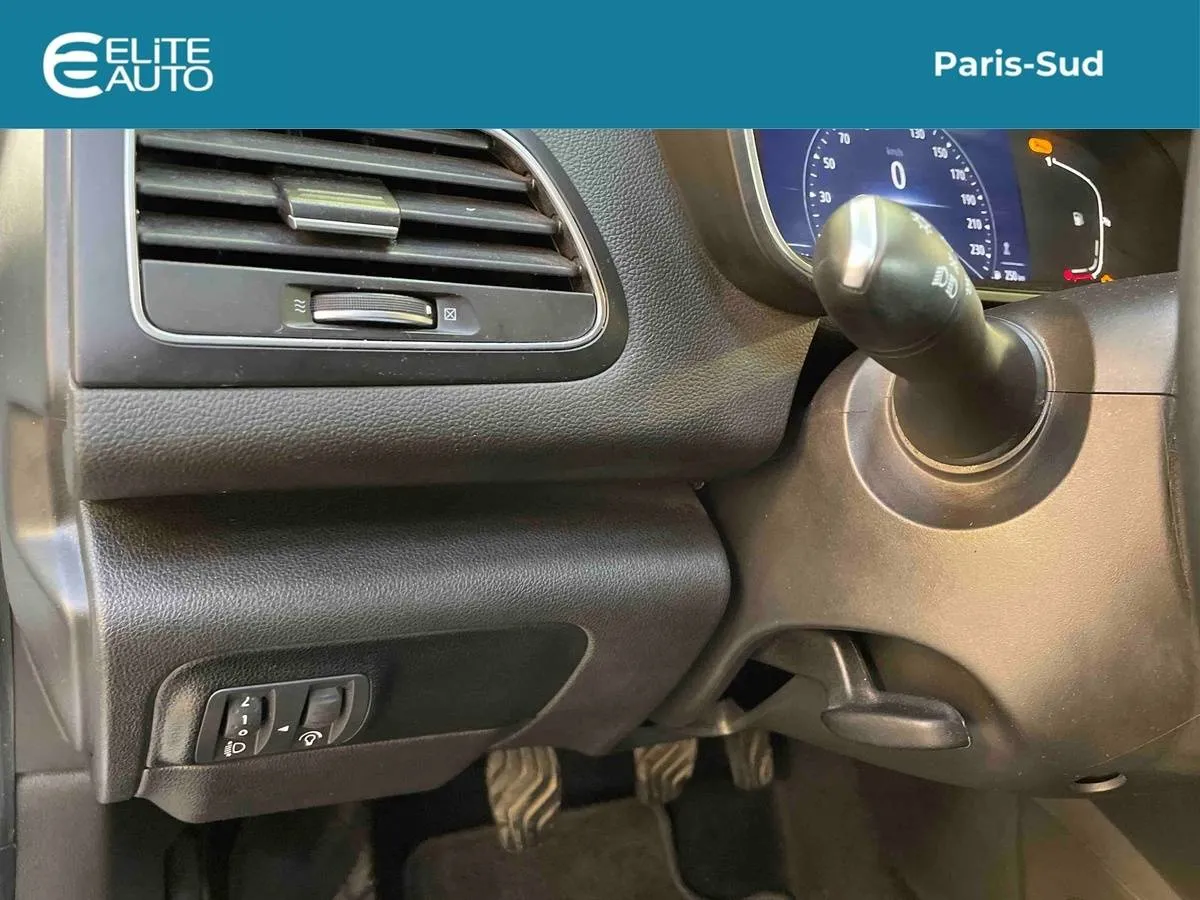 Acheter une renault Mégane IV Berline Blue dCi 115 - 20 d’occasion avec 80797km disponible immédiatement - photo 18