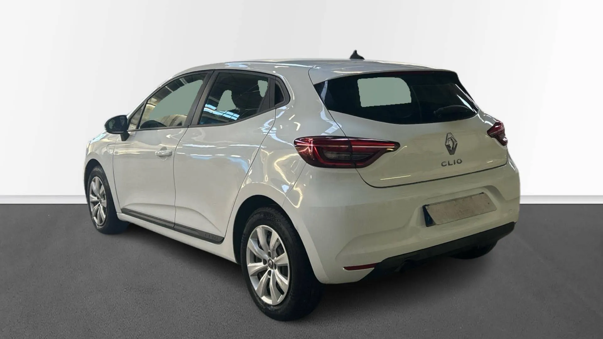 Acheter une renault CLIO SOCIETE BLUE DCI 85 d’occasion avec 86051km disponible immédiatement - photo 3