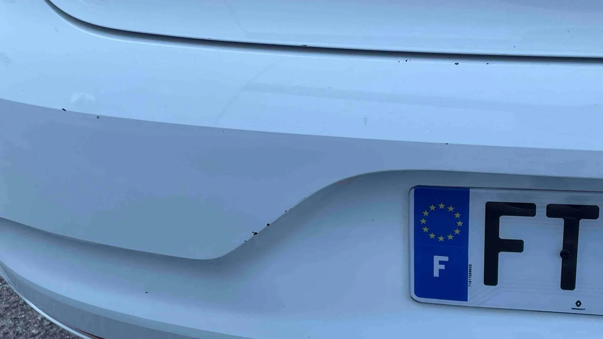 Acheter une renault CLIO SOCIETE BLUE DCI 85 d’occasion avec 57383km disponible immédiatement - photo 26