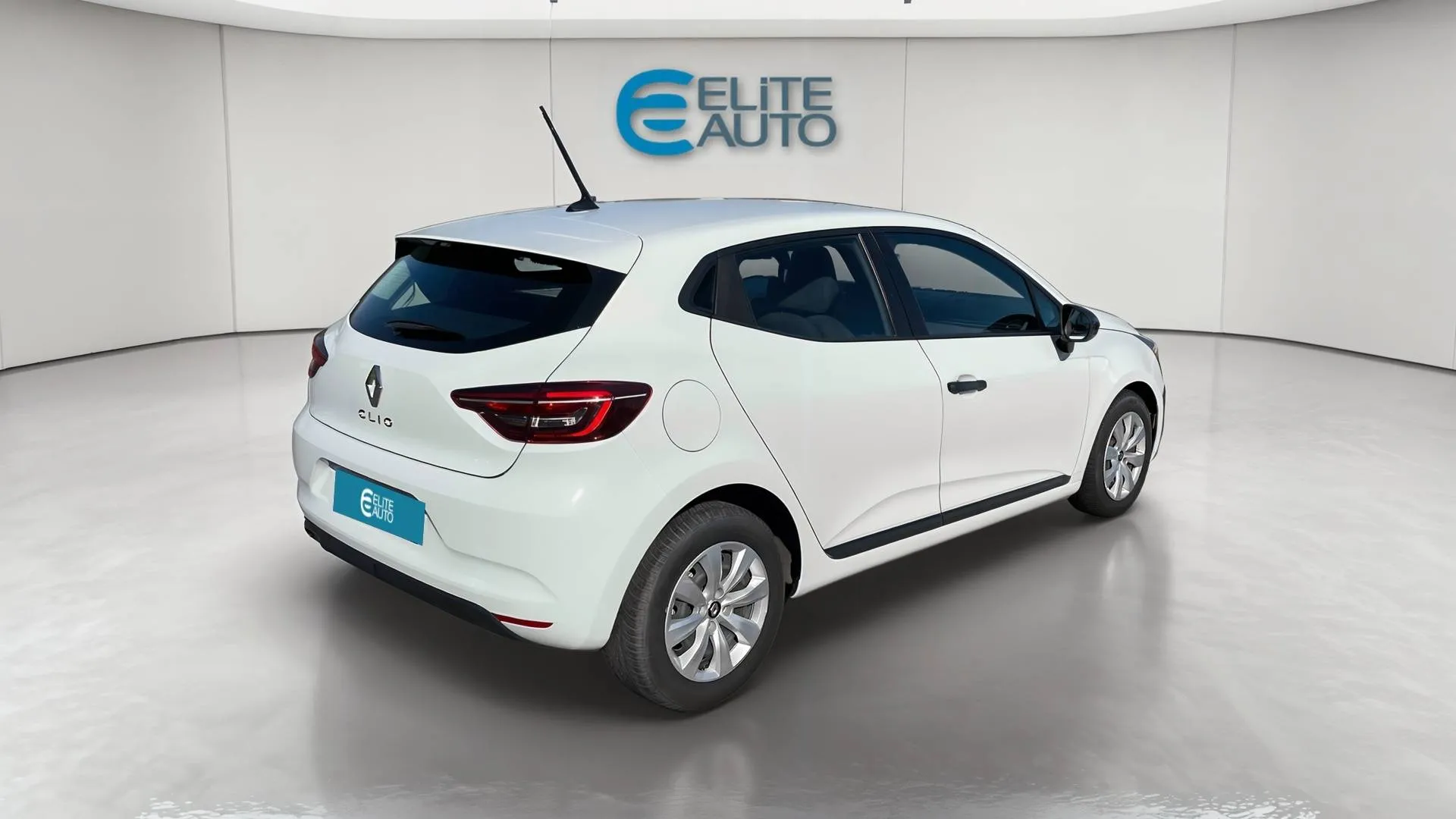 Acheter une renault CLIO SOCIETE BLUE DCI 85 d’occasion avec 46836km disponible immédiatement - photo 3