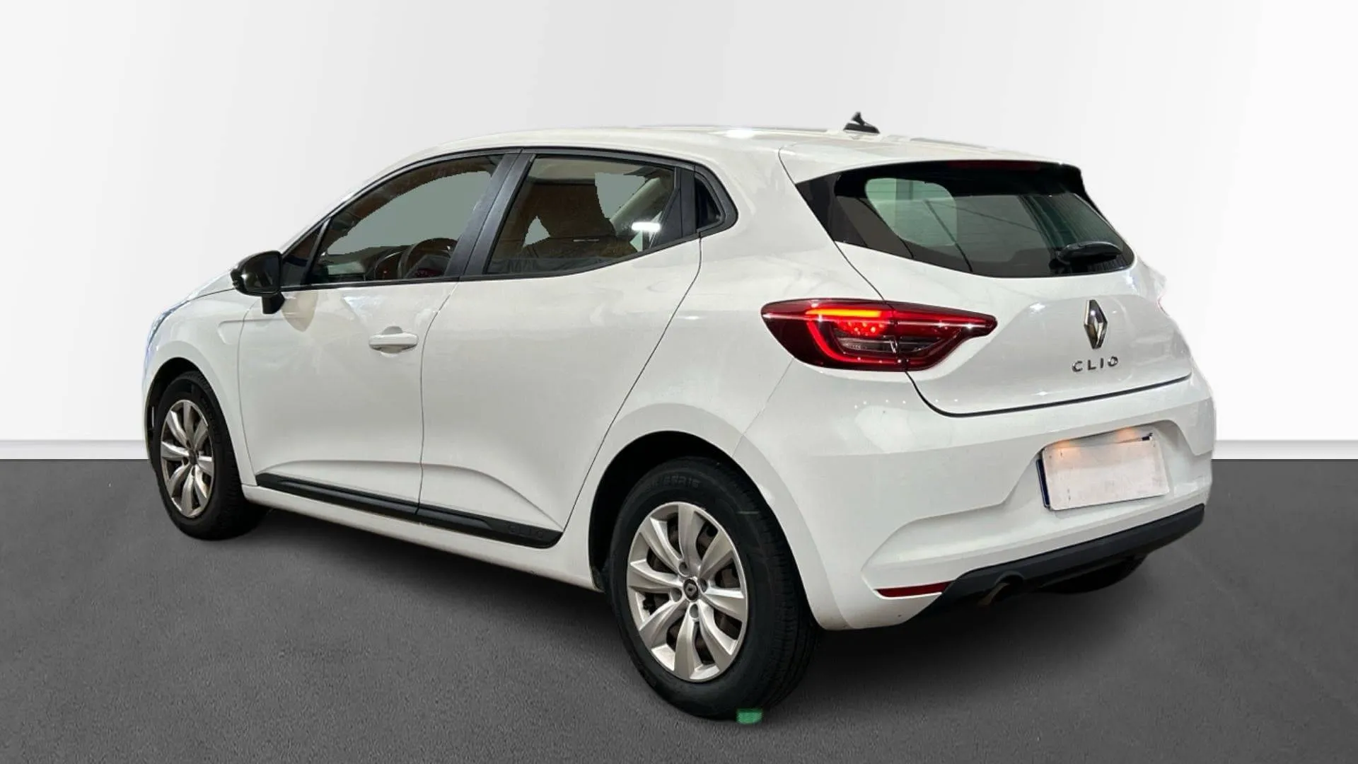 Acheter une renault CLIO SOCIETE BLUE DCI 85 d’occasion avec 96306km disponible immédiatement - photo 3