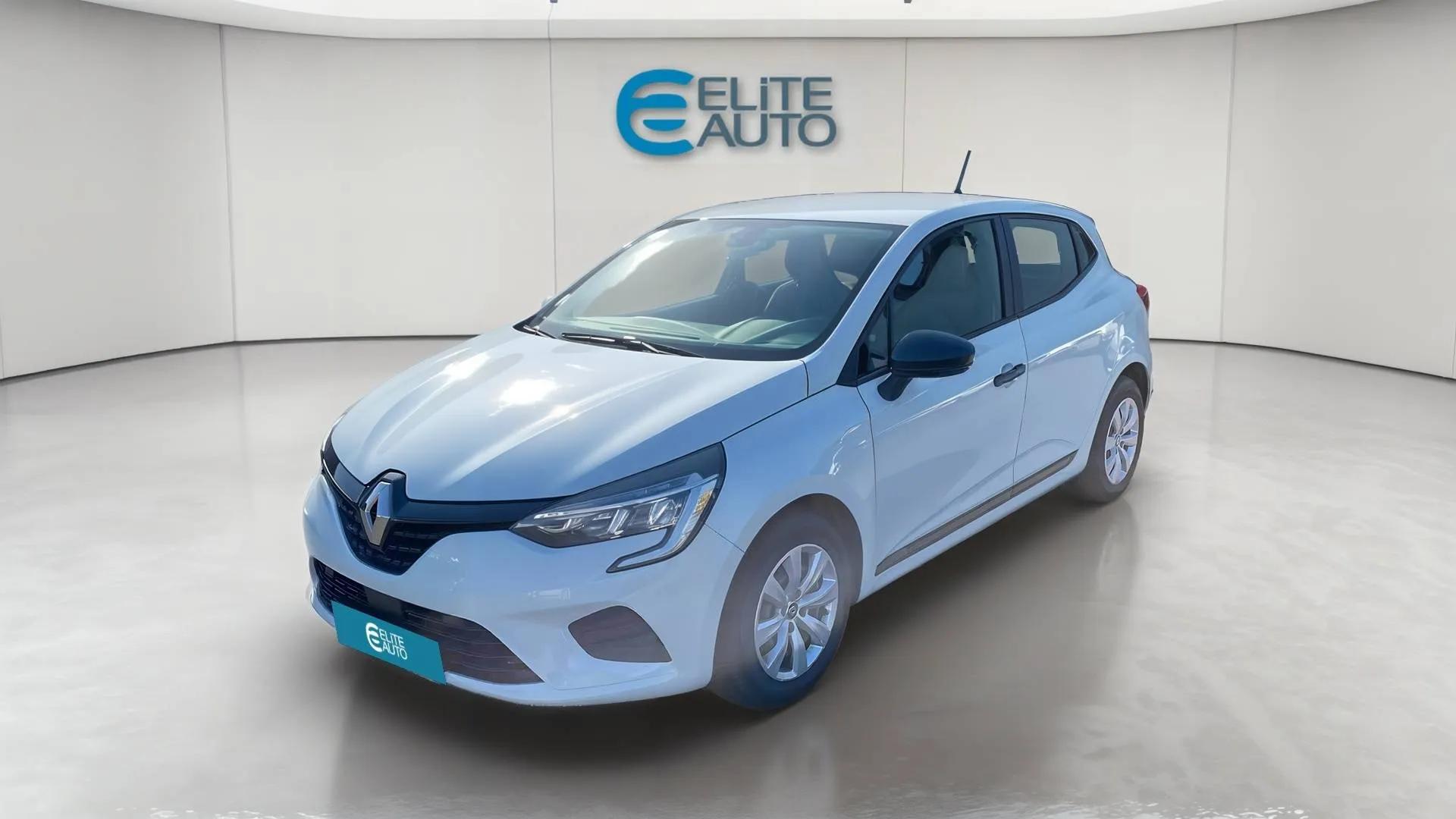 Acheter une renault CLIO SOCIETE BLUE DCI 85 d’occasion avec 46836km disponible immédiatement - photo 1