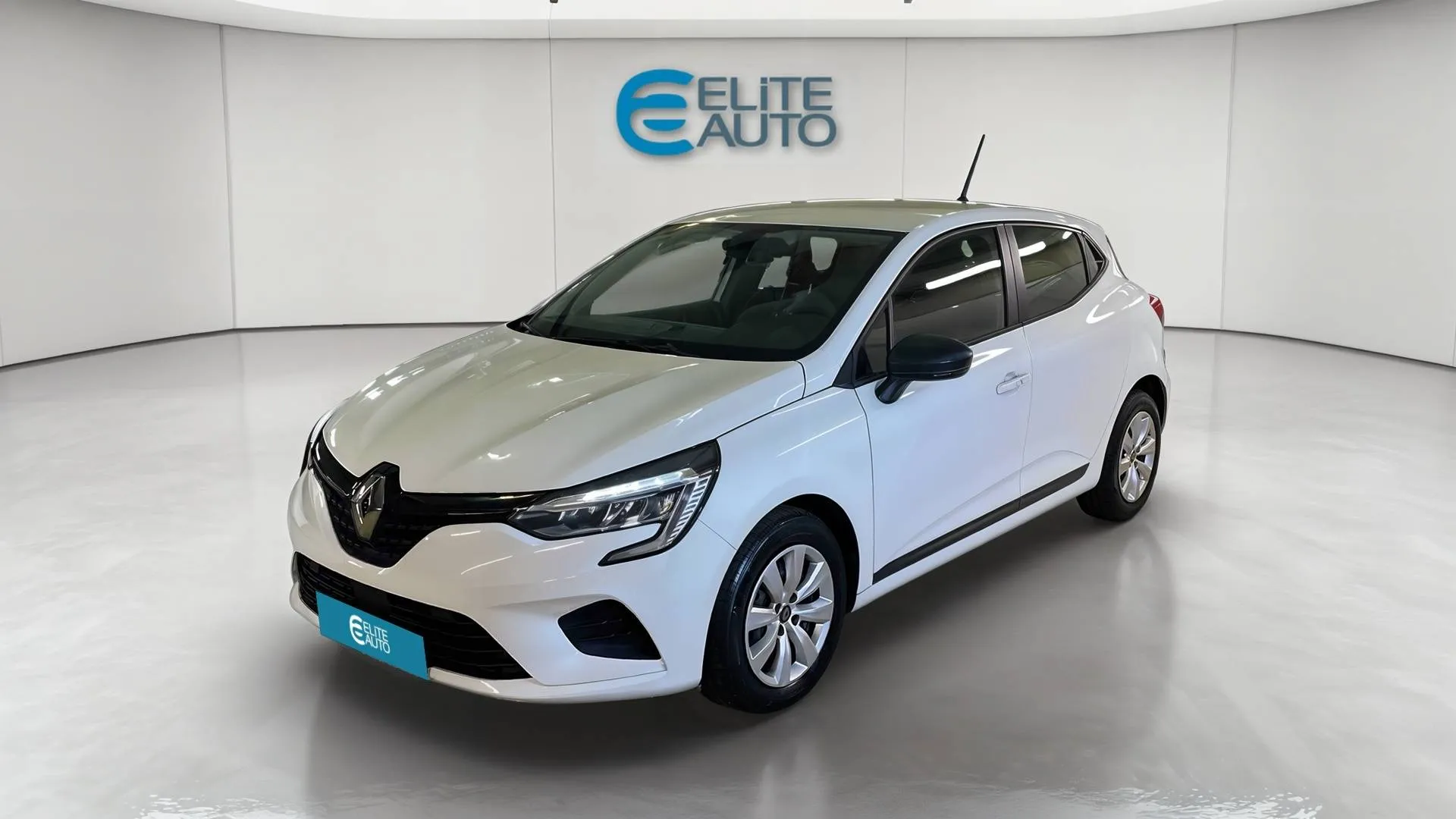 Acheter une renault CLIO SOCIETE BLUE DCI 85 d’occasion avec 104115km disponible immédiatement - photo 1