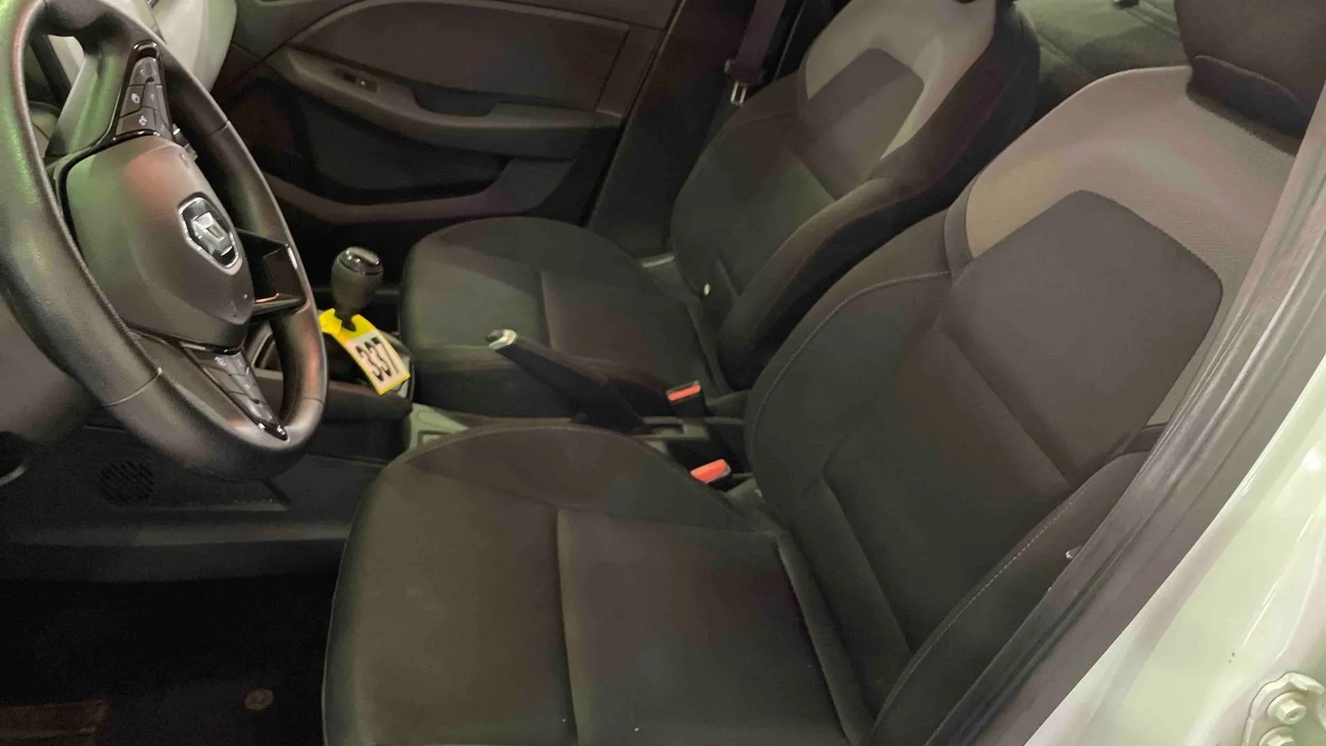 Acheter une renault CLIO SOCIETE BLUE DCI 100 - 21N d’occasion avec 85767km disponible immédiatement - photo 11