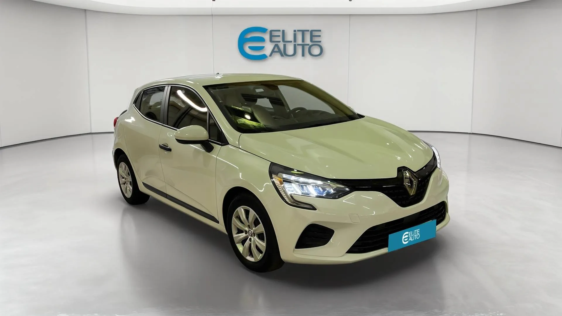 Acheter une renault CLIO SOCIETE BLUE DCI 100 - 21N d’occasion avec 85767km disponible immédiatement - photo 6