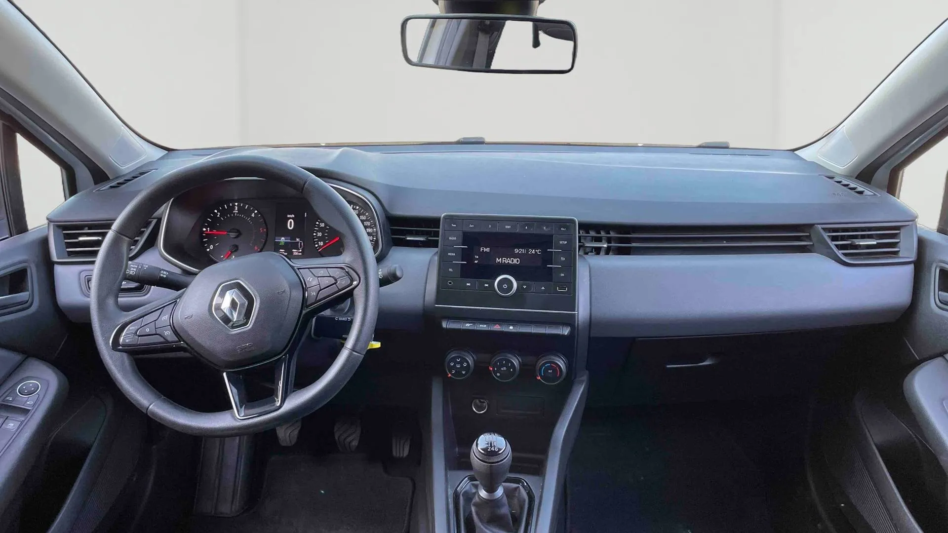 Acheter une renault CLIO SOCIETE BLUE DCI 85 d’occasion avec 57383km disponible immédiatement - photo 9