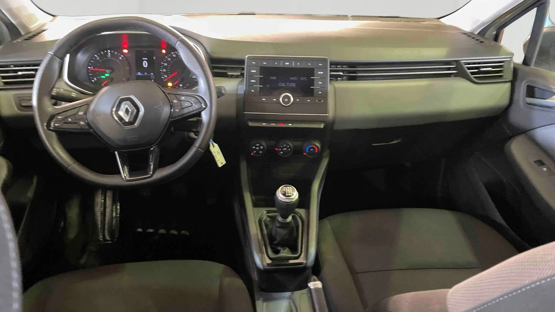 Acheter une renault CLIO SOCIETE BLUE DCI 85 d’occasion avec 104115km disponible immédiatement - photo 9