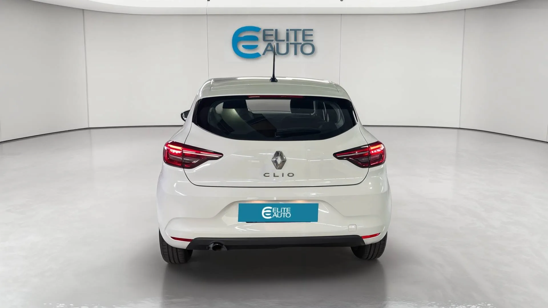 Acheter une renault CLIO SOCIETE BLUE DCI 85 d’occasion avec 104115km disponible immédiatement - photo 7
