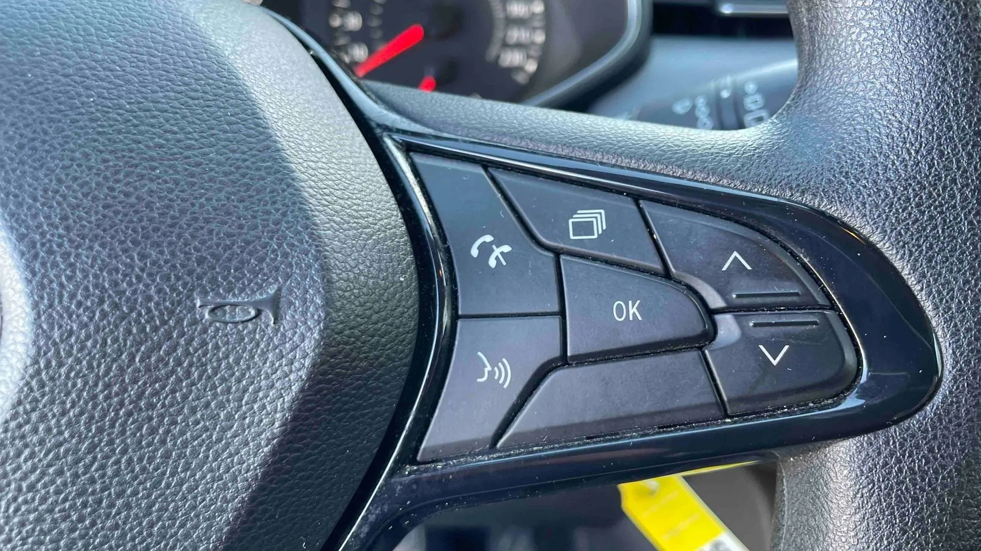 Acheter une renault CLIO SOCIETE BLUE DCI 85 d’occasion avec 94174km disponible immédiatement - photo 21
