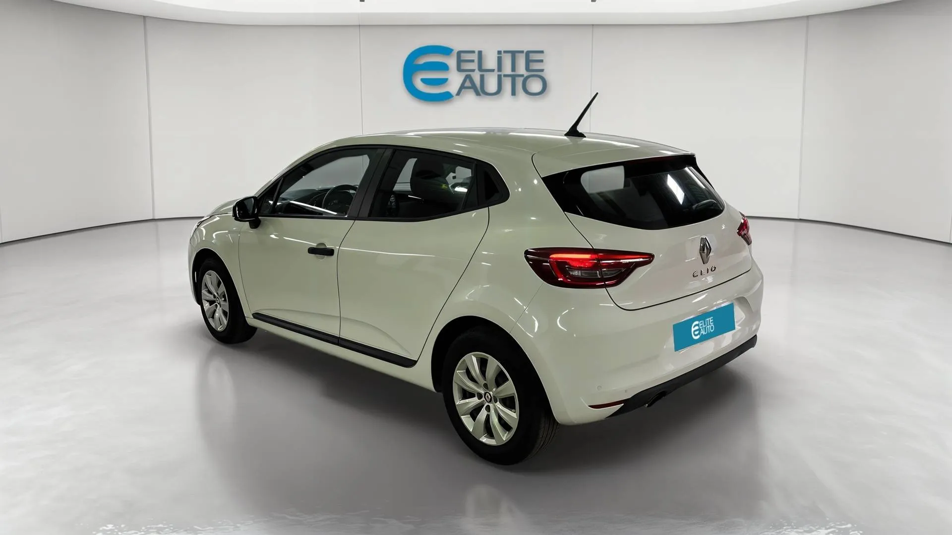Acheter une renault CLIO SOCIETE BLUE DCI 85 d’occasion avec 94525km disponible immédiatement - photo 8