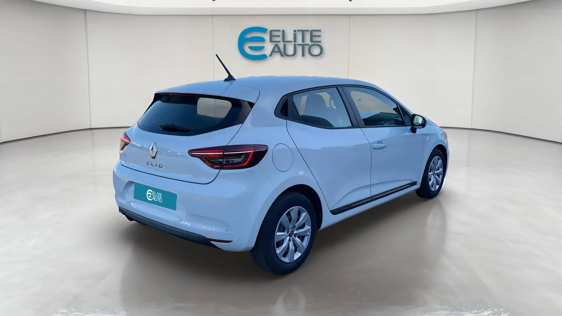 Acheter une renault CLIO SOCIETE BLUE DCI 85 d’occasion avec 91866km disponible immédiatement - photo 3