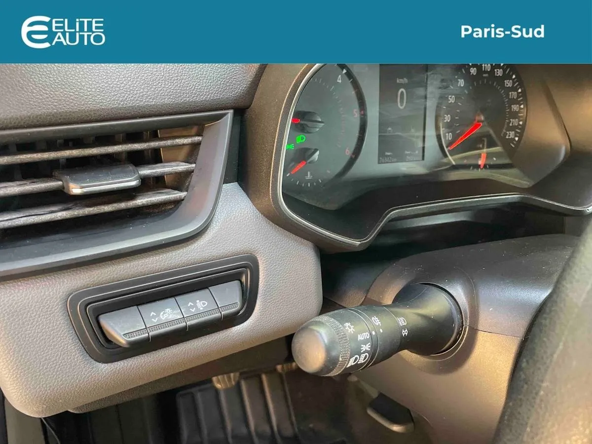 Acheter une renault CLIO SOCIETE BLUE DCI 85 d’occasion avec 76341km disponible immédiatement - photo 19