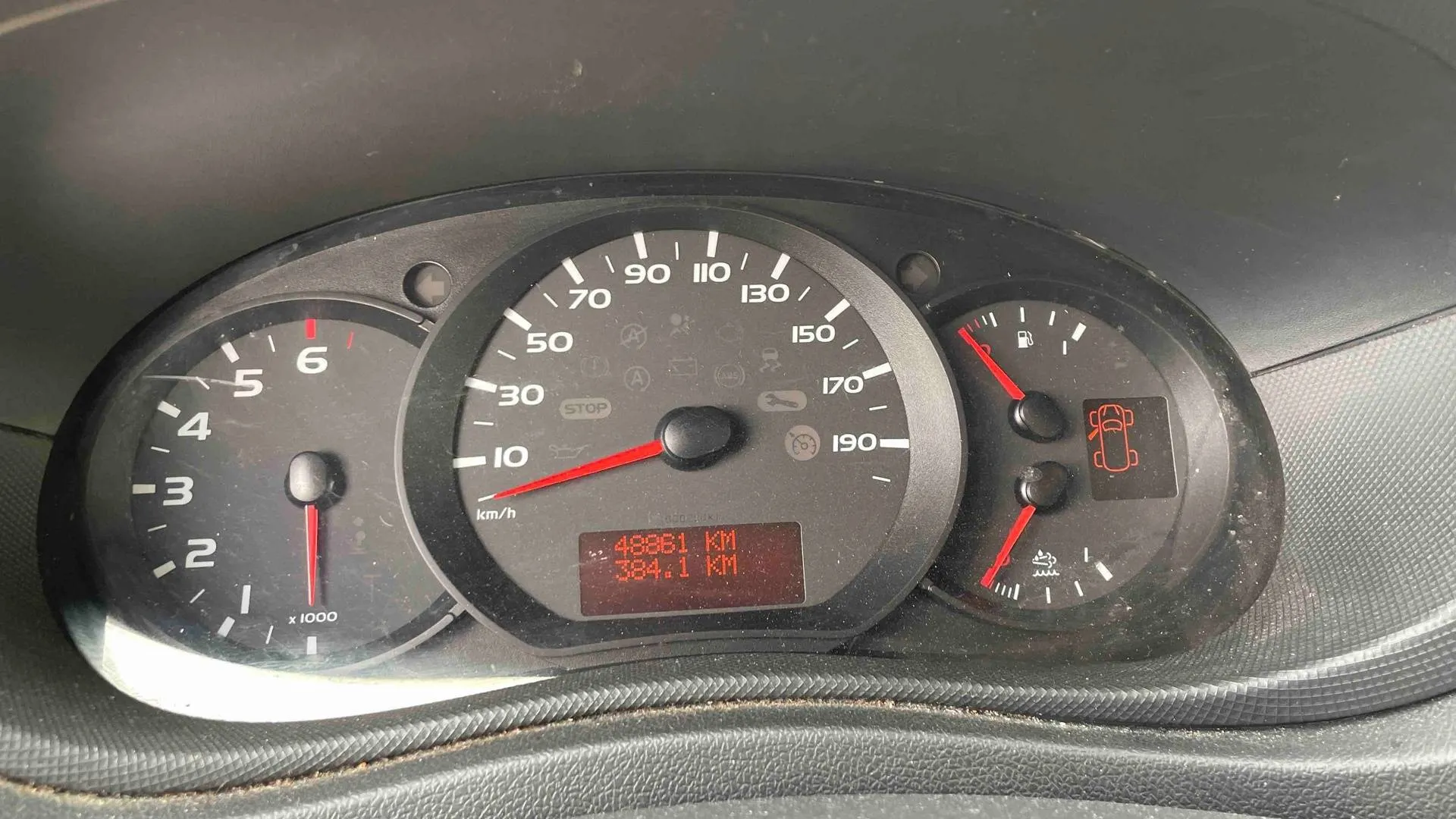 Acheter une renault MASTER FGN L2H2 3.5t 2.3 dCi 145 ENERGY E6 d’occasion avec 48780km disponible immédiatement - photo 16