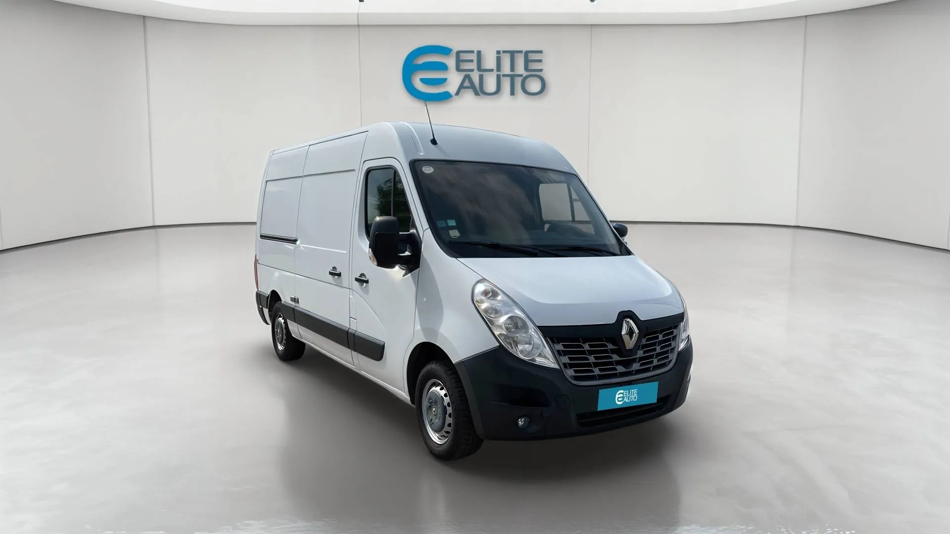 Acheter une renault MASTER FGN L2H2 3.5t 2.3 dCi 145 ENERGY E6 d’occasion avec 48780km disponible immédiatement - photo 6