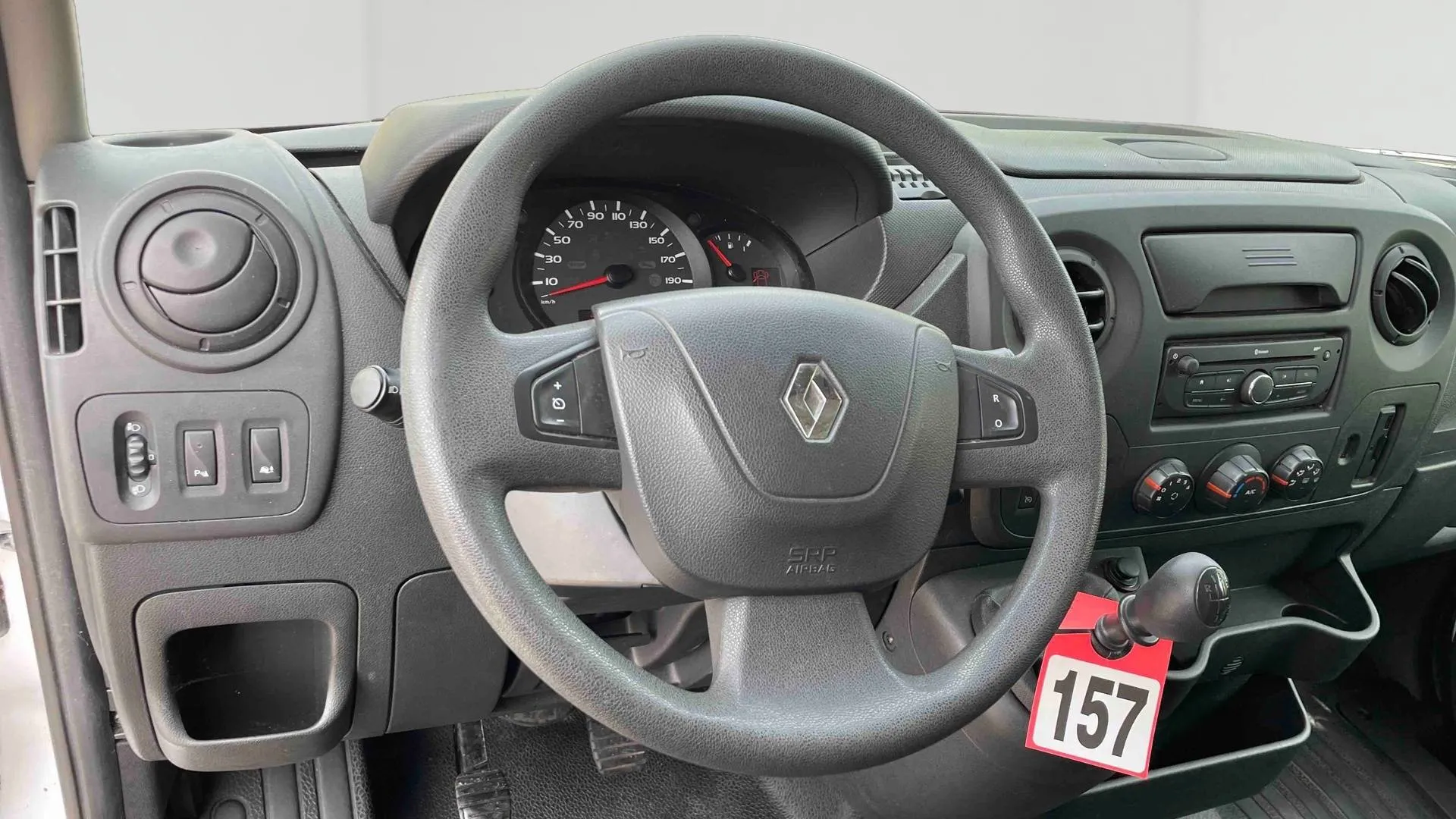 Acheter une renault MASTER FGN L2H2 3.5t 2.3 dCi 145 ENERGY E6 d’occasion avec 48780km disponible immédiatement - photo 10